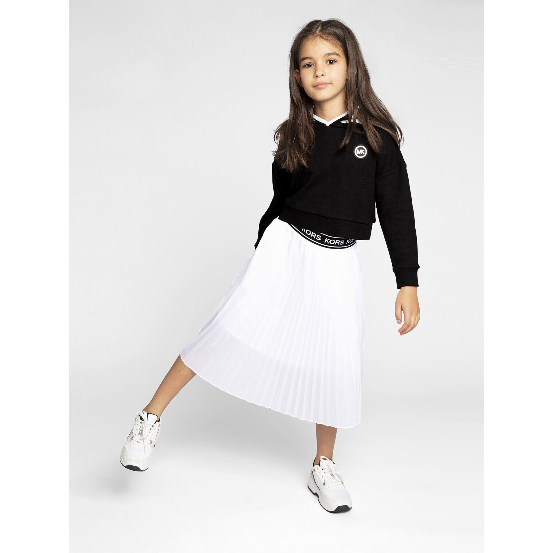 MICHAEL KORS KIDS Суитшърт R15174 S Черен Regular Fit - Pepit.bg