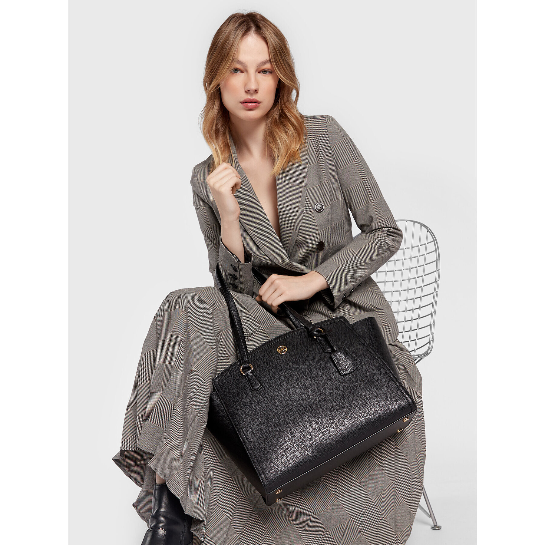 MICHAEL Michael Kors Дамска чанта Chantal 30F2G7CT3T Черен - Pepit.bg