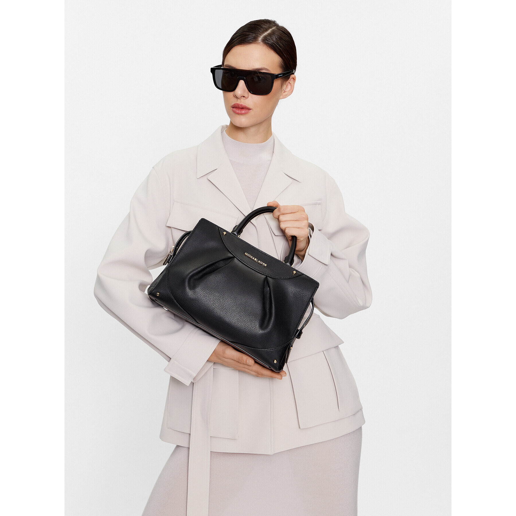 MICHAEL Michael Kors Дамска чанта Enzo 30F3G6ES2L Черен - Pepit.bg