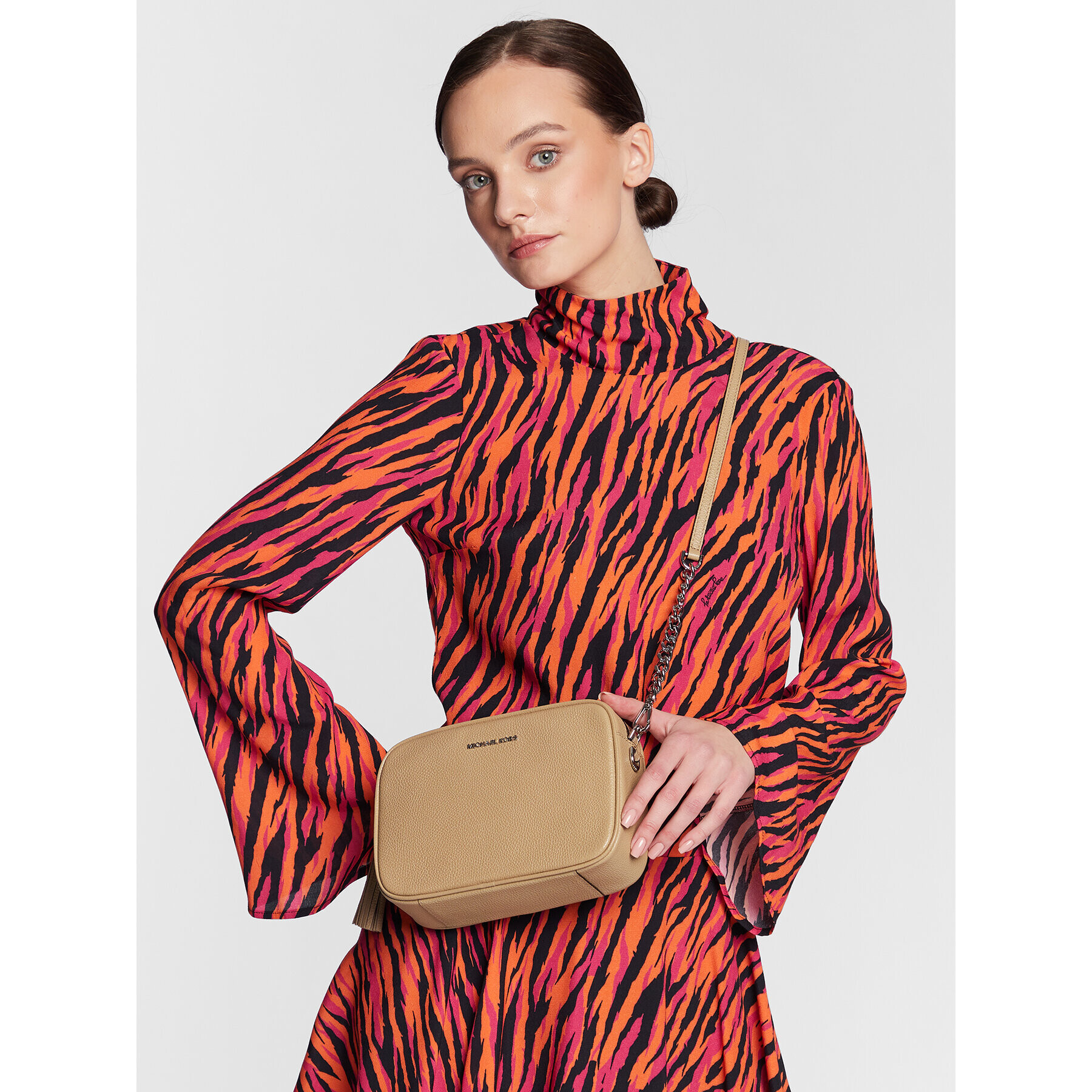 MICHAEL Michael Kors Дамска чанта Jet Set 32F7SGNM8L Кафяв - Pepit.bg