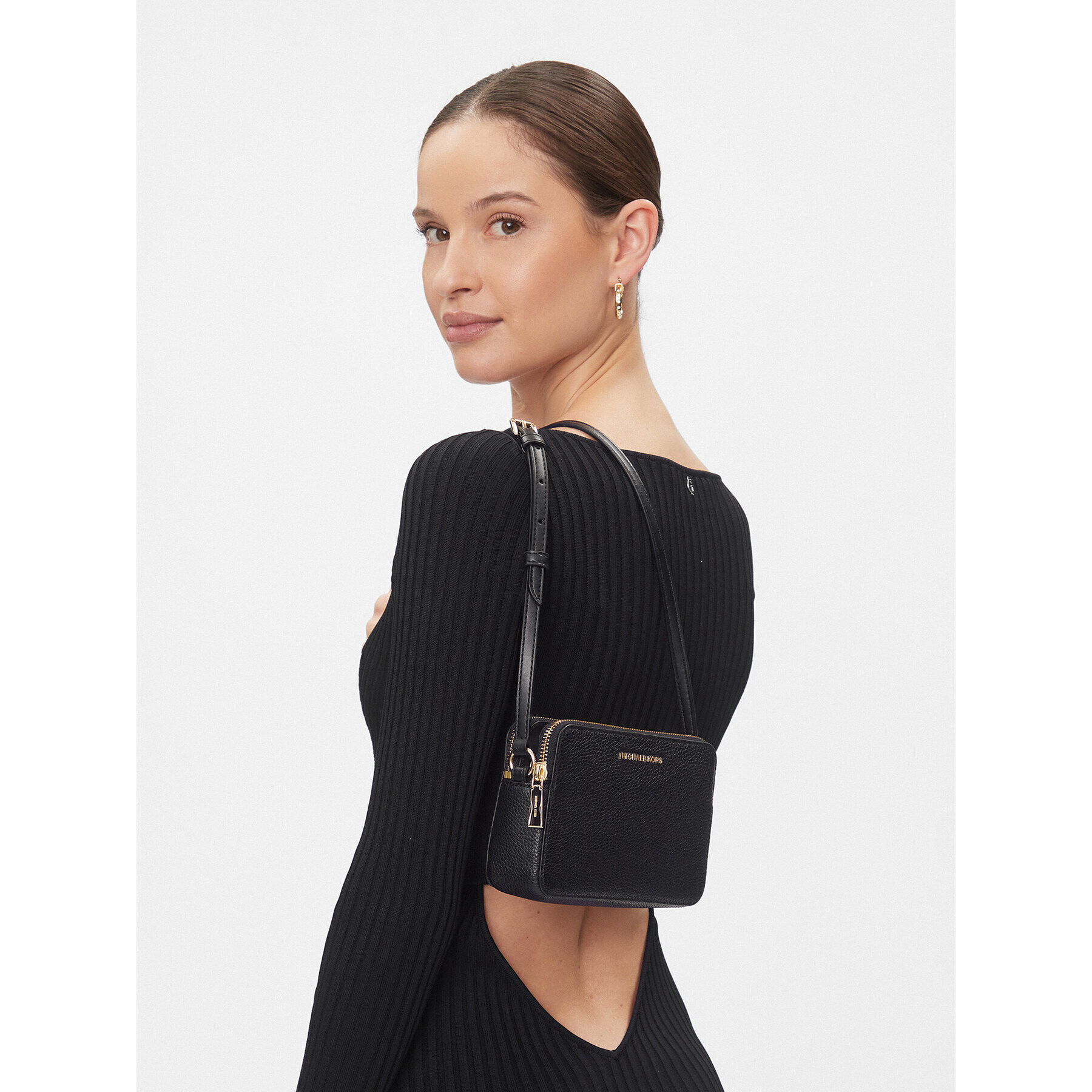 MICHAEL Michael Kors Дамска чанта Jet Set 32S3GJ6C0T Черен - Pepit.bg