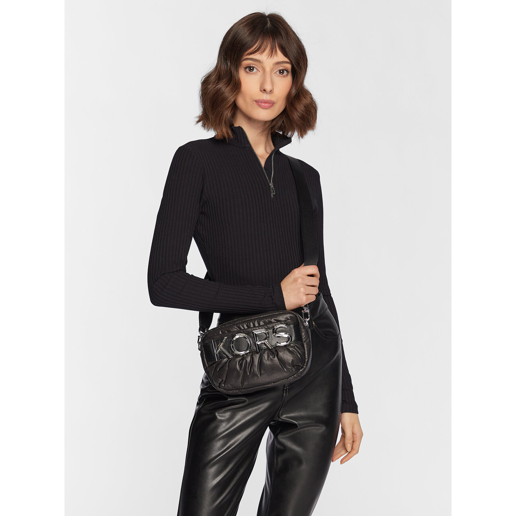 MICHAEL Michael Kors Дамска чанта Leonie 32R3S3LC7B Черен - Pepit.bg