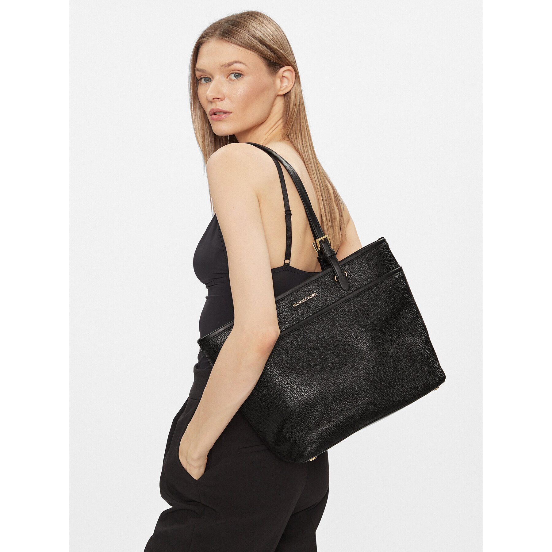 MICHAEL Michael Kors Дамска чанта Winston 30S3GWNT2L Черен - Pepit.bg