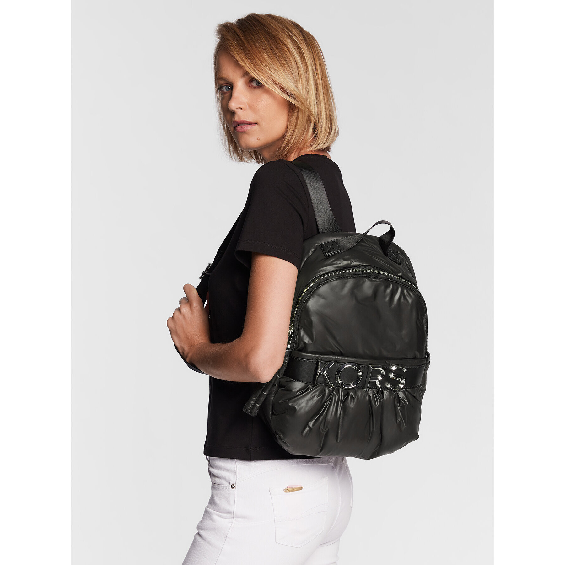 MICHAEL Michael Kors Раница Leonie 30R3S3LB2B Черен - Pepit.bg