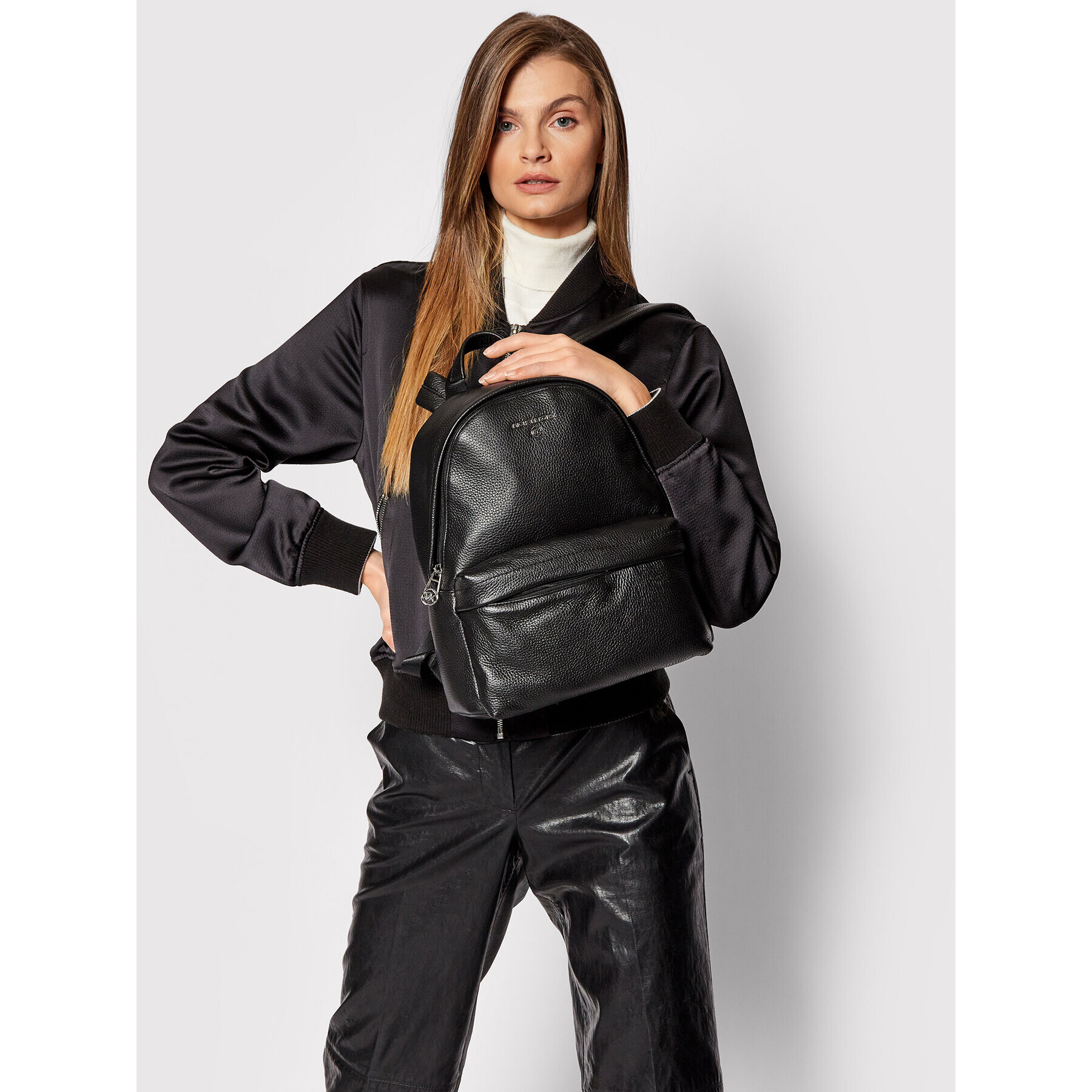 MICHAEL Michael Kors Раница Slater 30T0S04B1L Черен - Pepit.bg