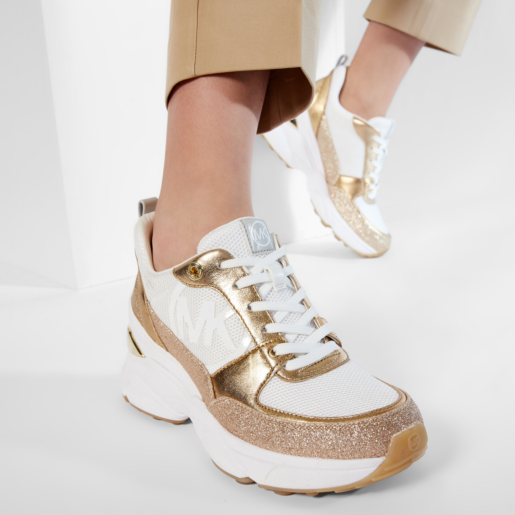 MICHAEL Michael Kors Сникърси Mickey Trainer 43R1MKFS3D Бял - Pepit.bg