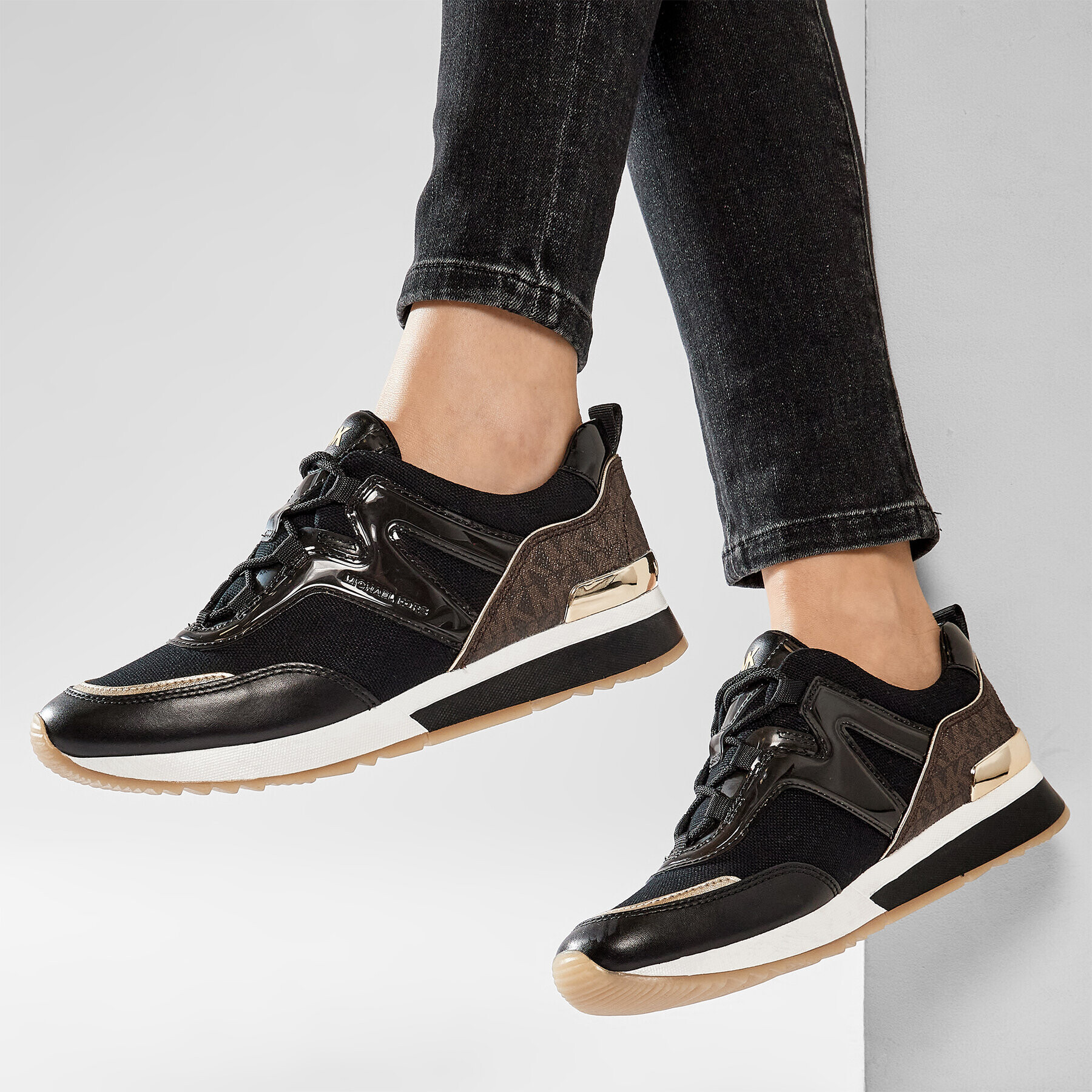 MICHAEL Michael Kors Сникърси Pippin Trainer 43S1PIFS2D Черен - Pepit.bg