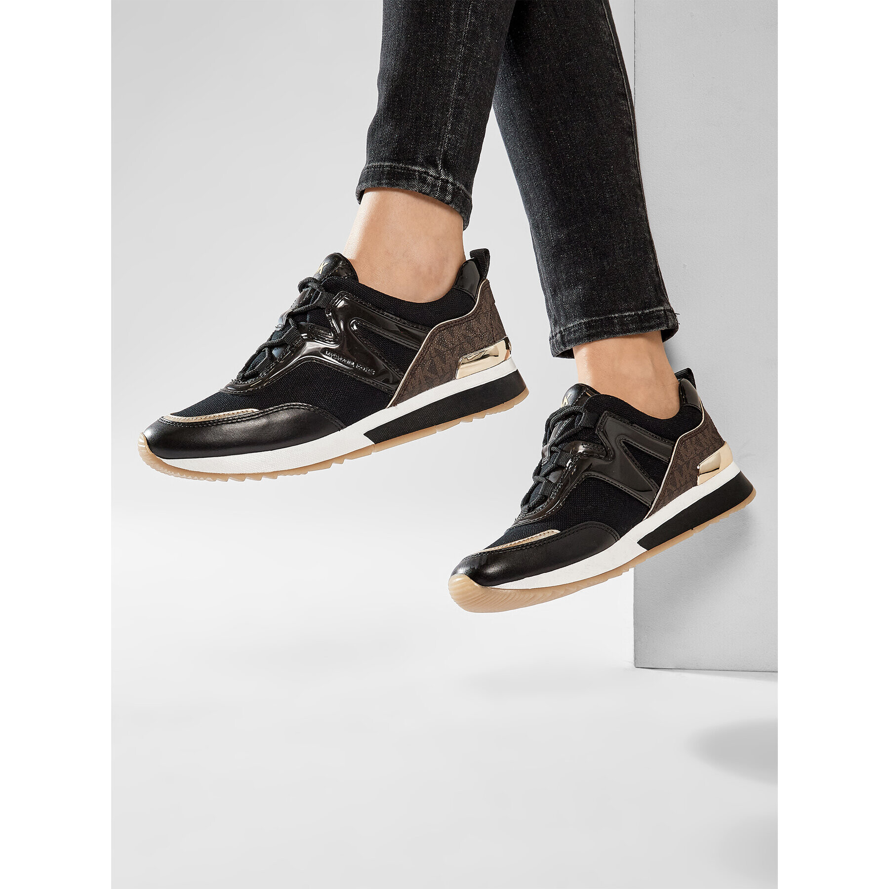 MICHAEL Michael Kors Сникърси Pippin Trainer 43S1PIFS2D Черен - Pepit.bg