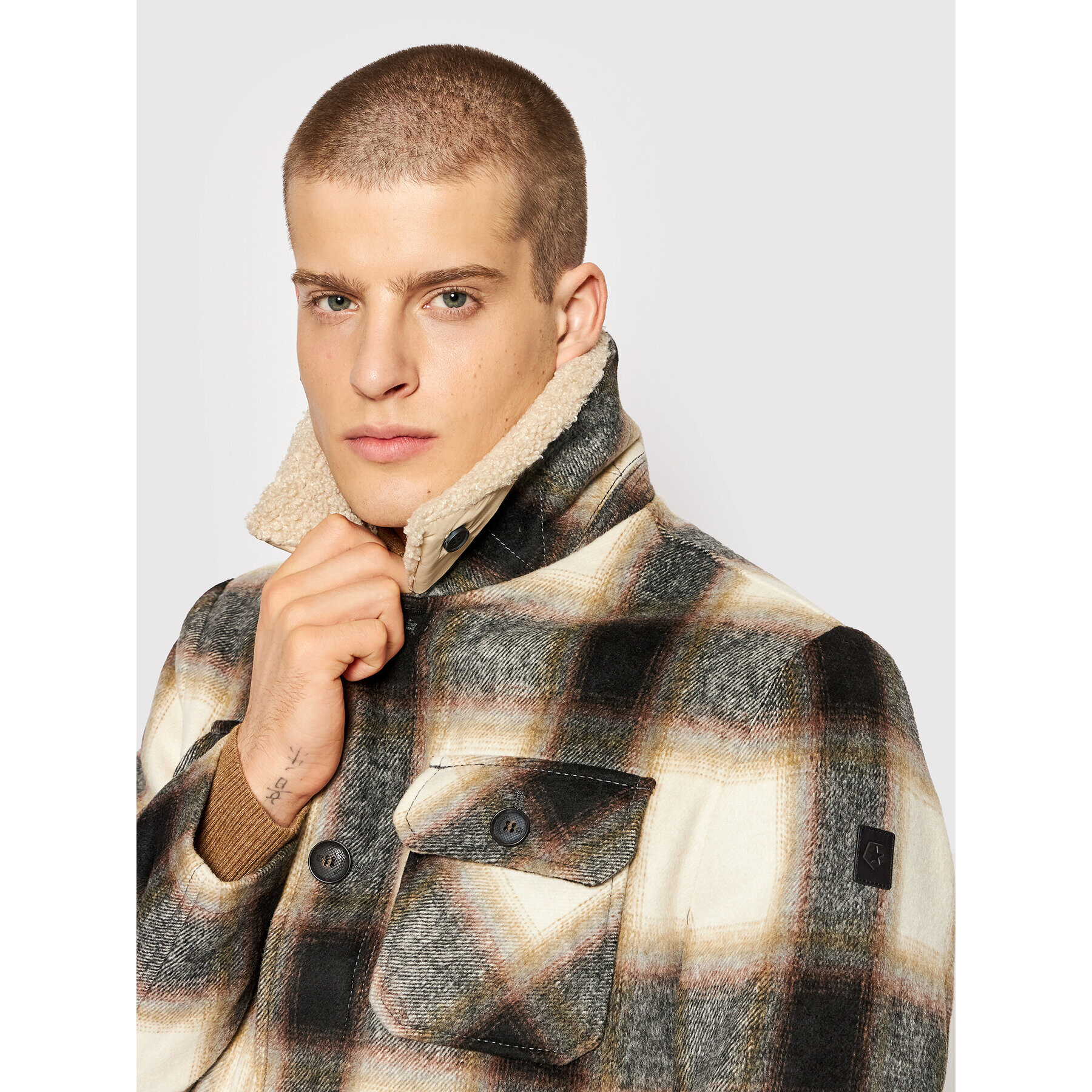 Milestone Преходно яке Chester 130789 10110 Бежов Regular Fit - Pepit.bg