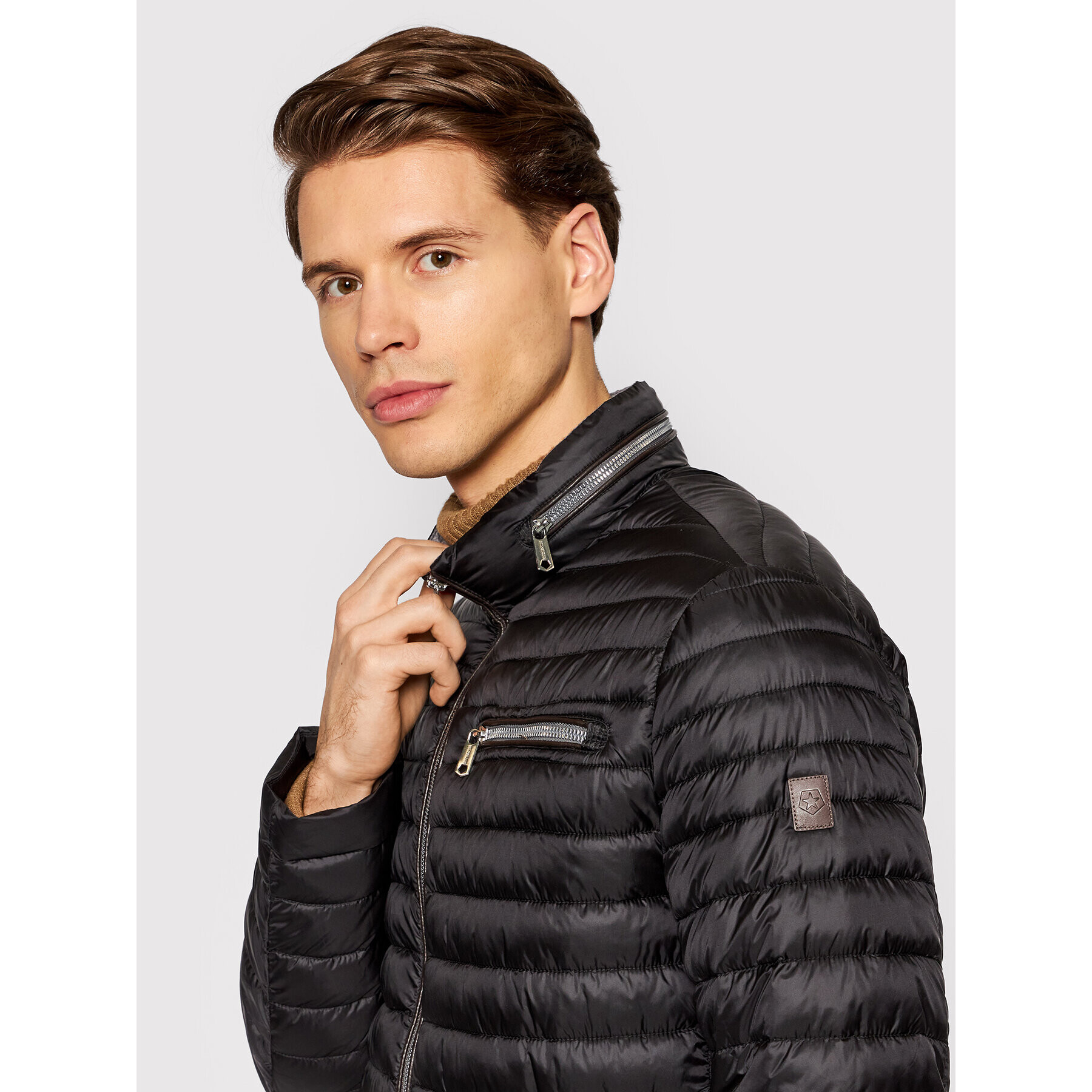 Milestone Пухено яке Camino 130400 60015 Черен Regular Fit - Pepit.bg