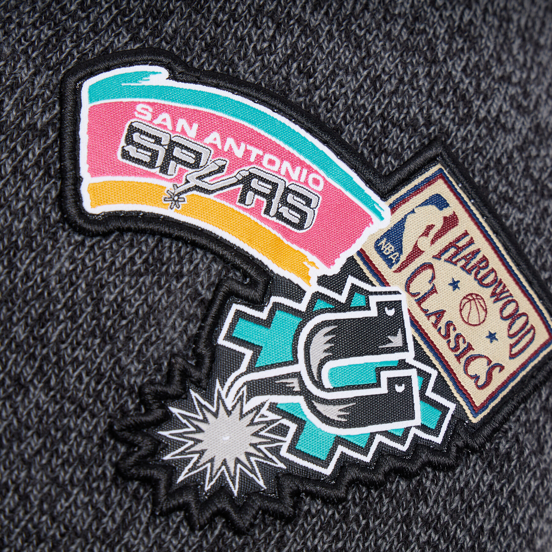 Mitchell & Ness Шапка Logo Patch HCFK4341 Черен - Pepit.bg