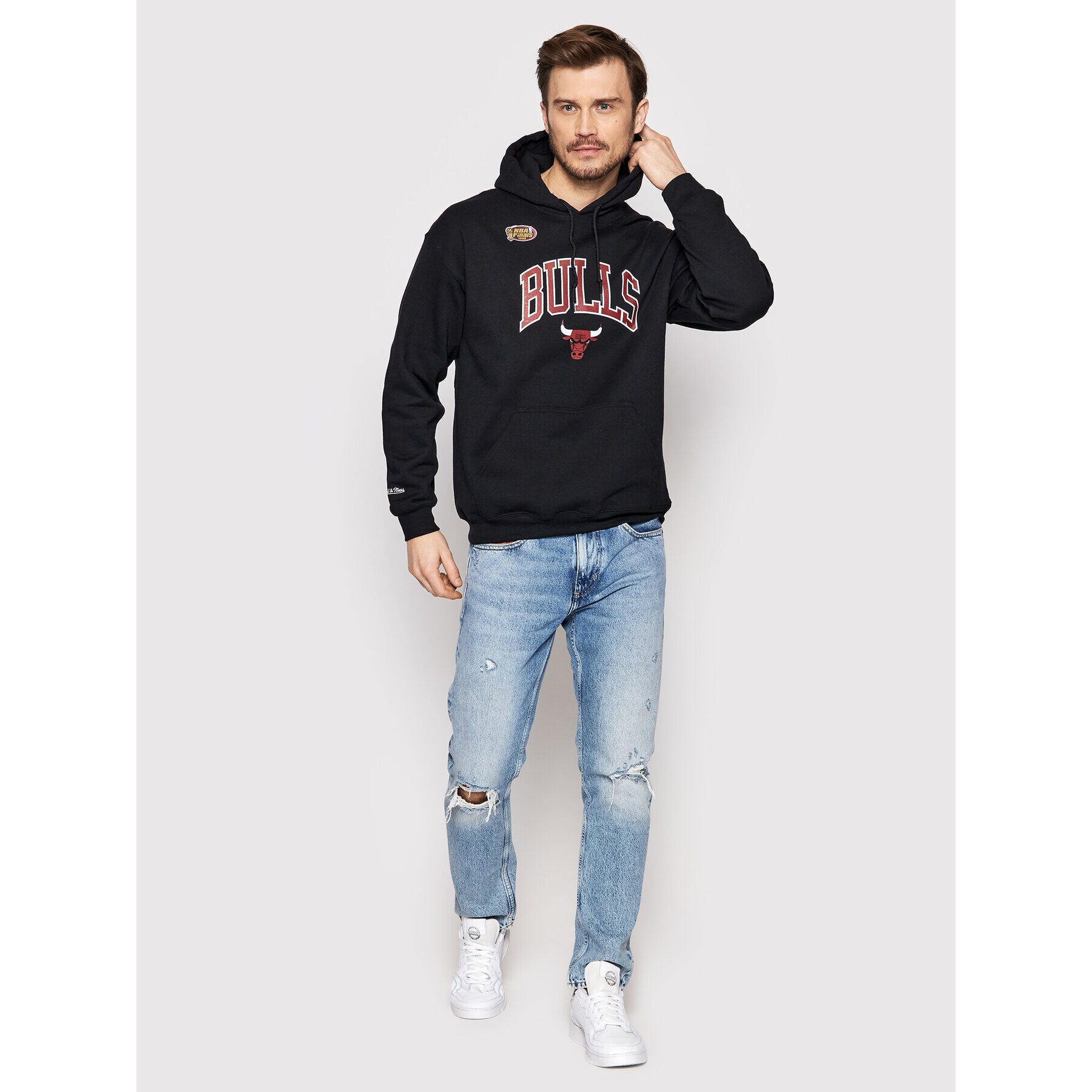 Mitchell & Ness Суитшърт HDSSINTL104 Черен Regular Fit - Pepit.bg