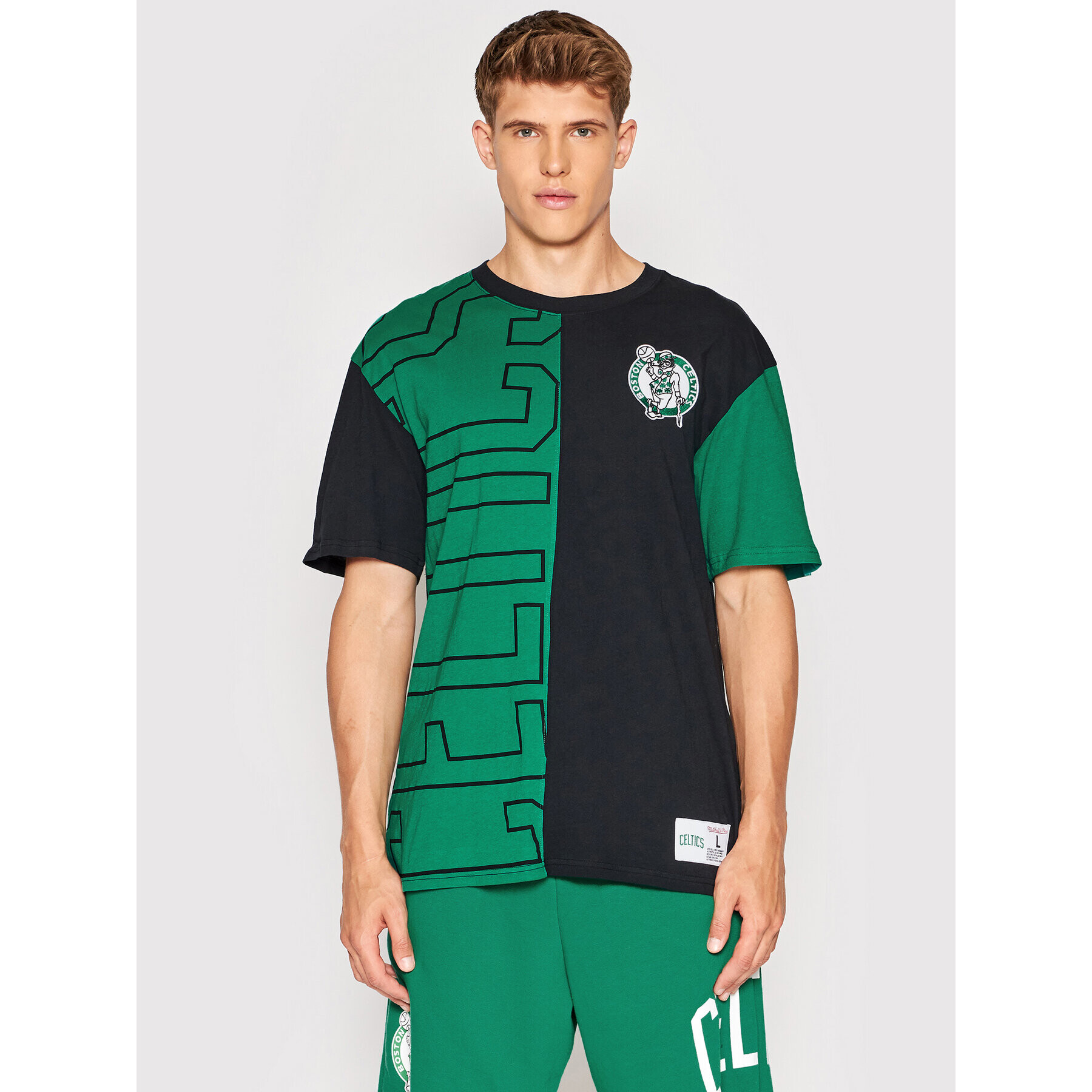 Mitchell & Ness Тишърт TCRW1226 Черен Relaxed Fit - Pepit.bg