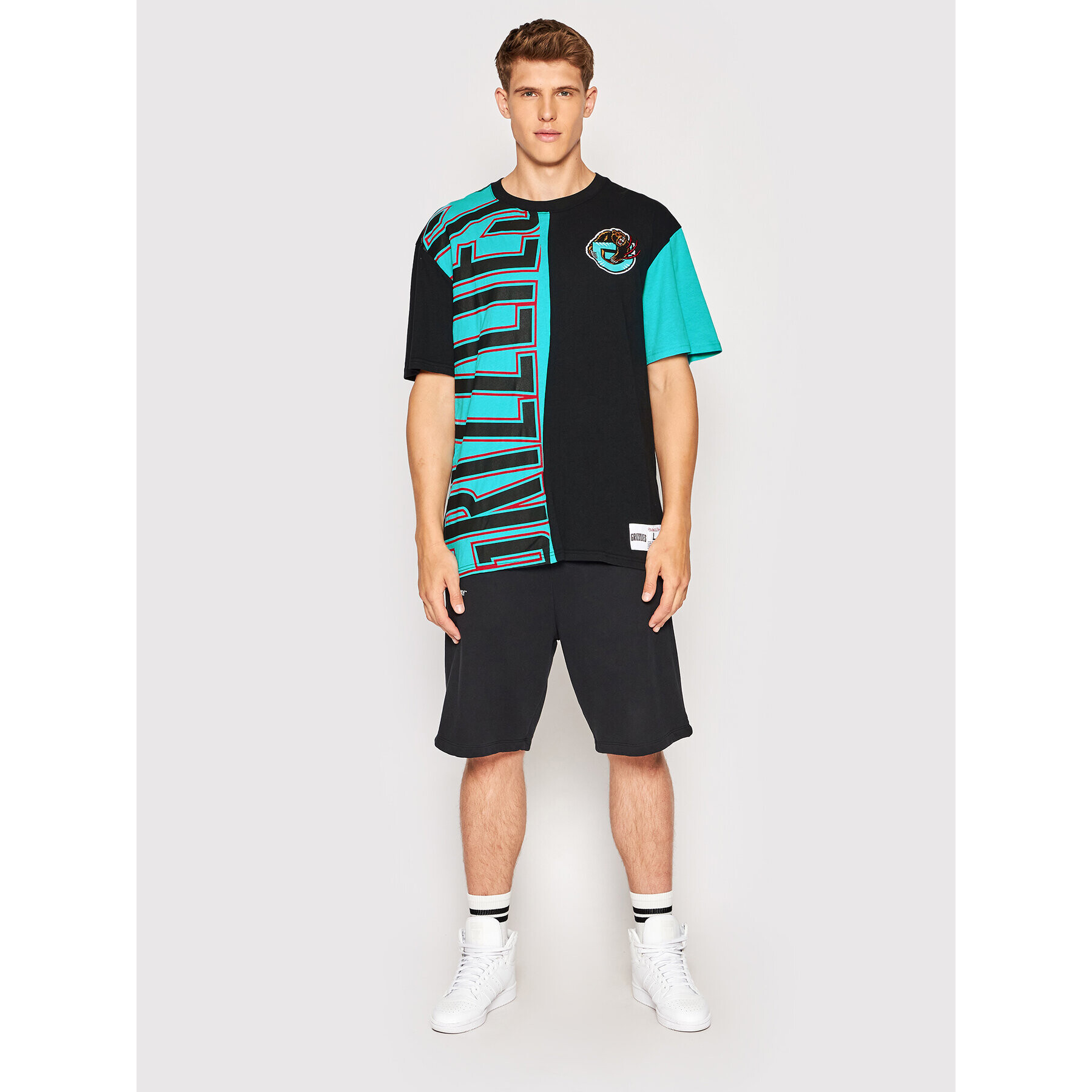 Mitchell & Ness Тишърт TCRW1226 Черен Relaxed Fit - Pepit.bg