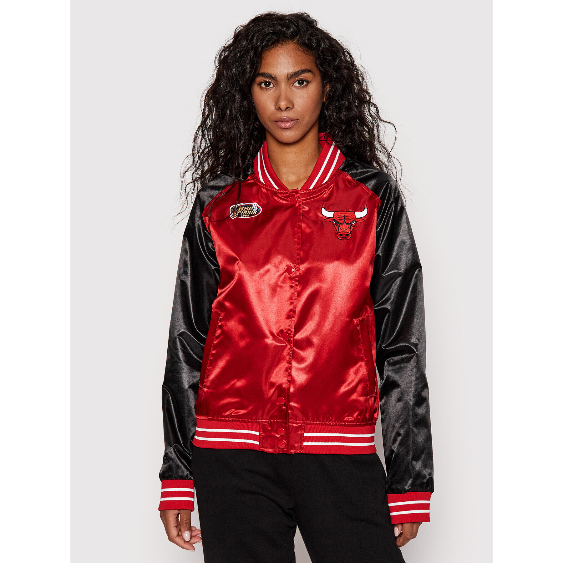 Mitchell & Ness Яке бомбър OJBF1057 Червен Regular Fit - Pepit.bg