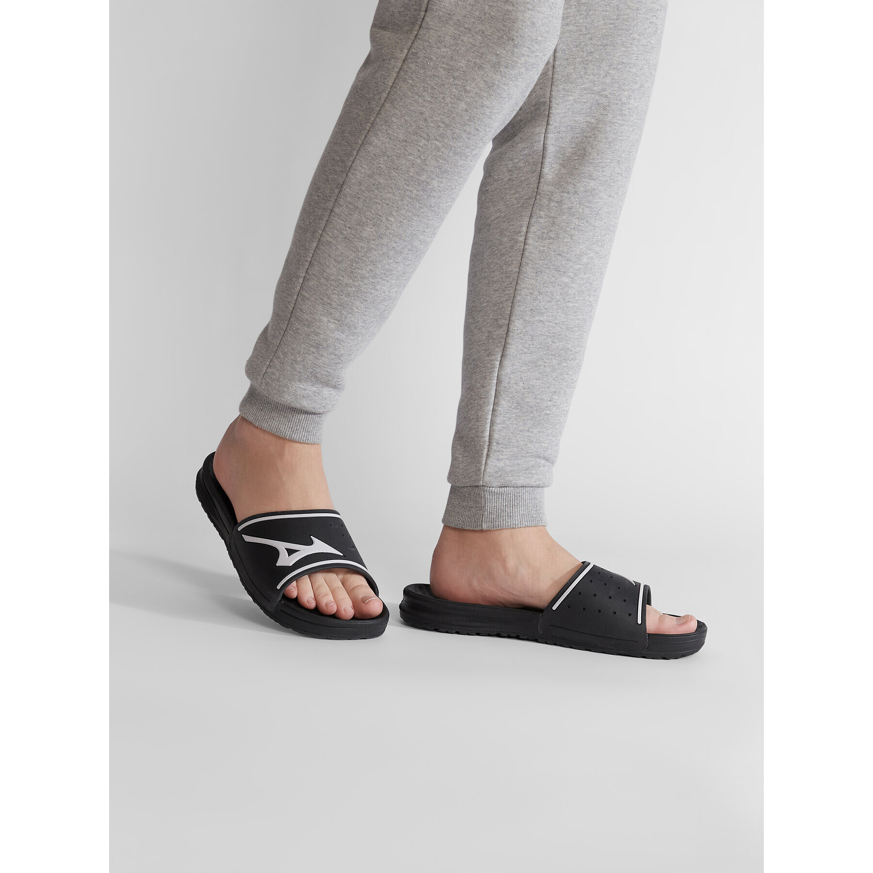 Mizuno Чехли Relax Slide 2 11GJ202000 Черен - Pepit.bg