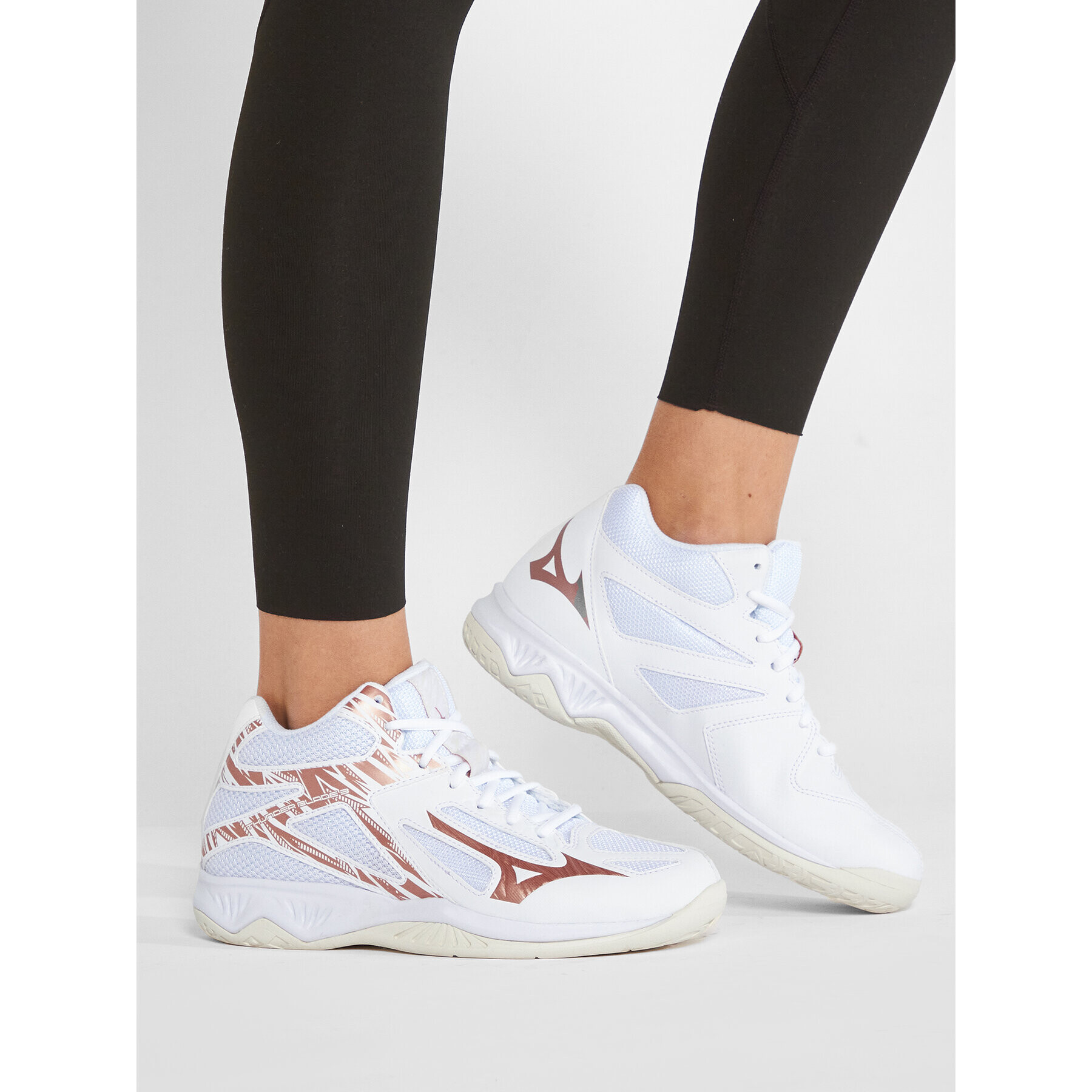 Mizuno Обувки Thunder Blade 3 Mid V1GC217536 Бял - Pepit.bg