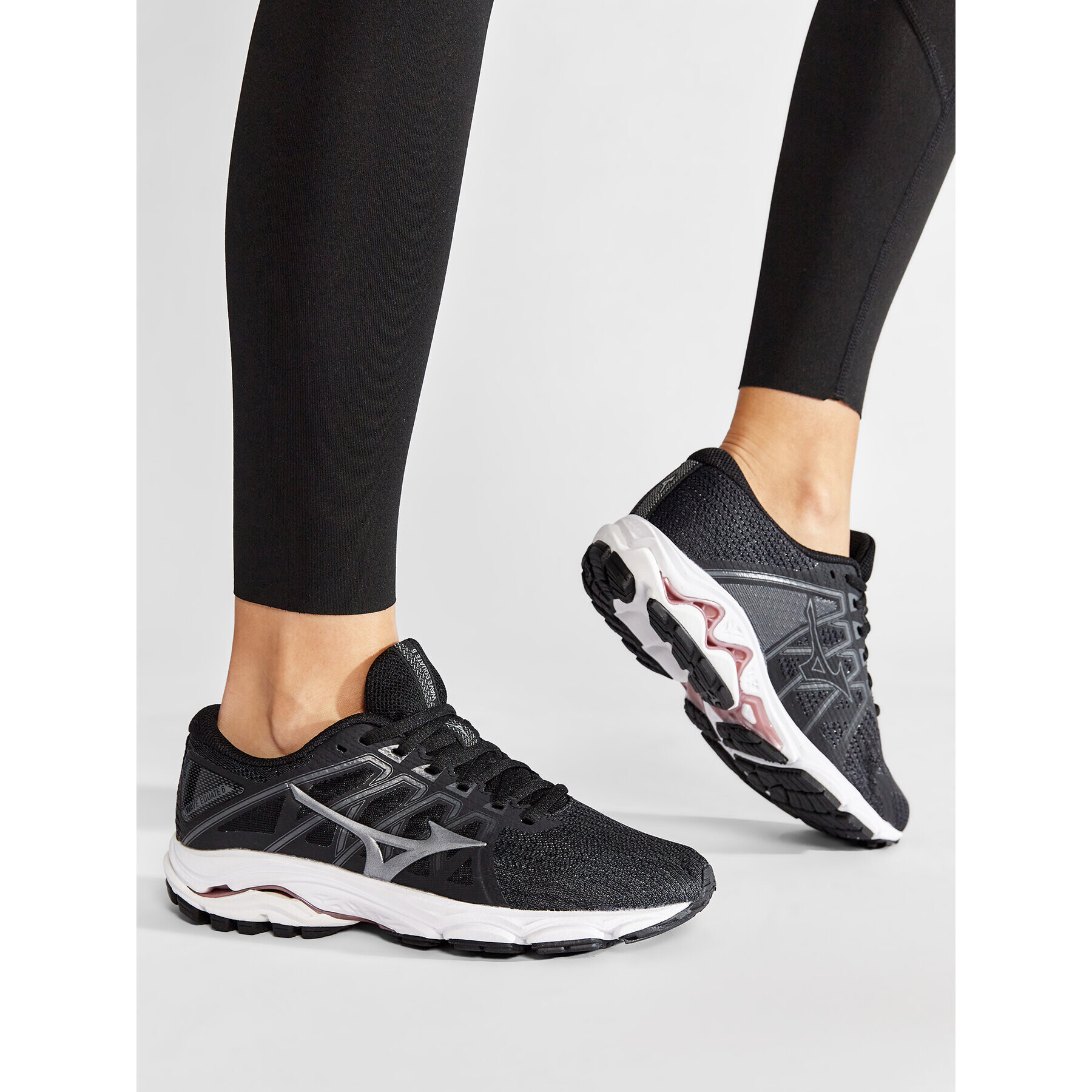 Mizuno Обувки Wave Equate 6 J1GD224804 Черен - Pepit.bg
