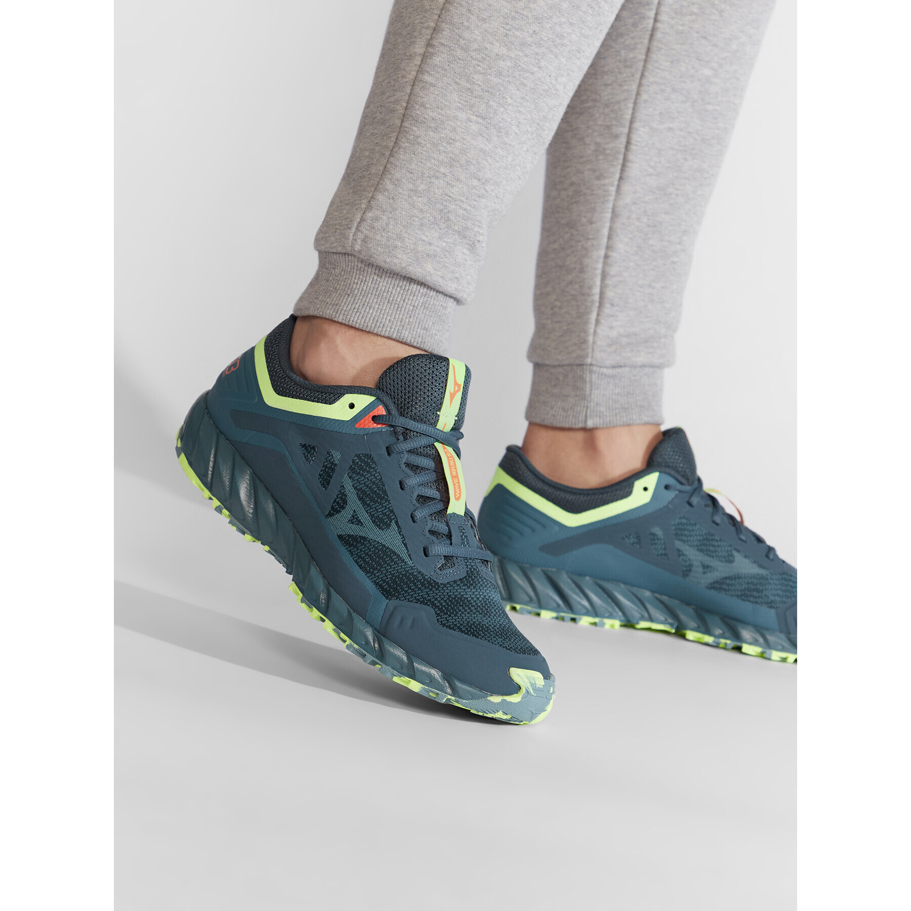 Mizuno Обувки Wave Ibuki 3 J1GJ207317 Зелен - Pepit.bg