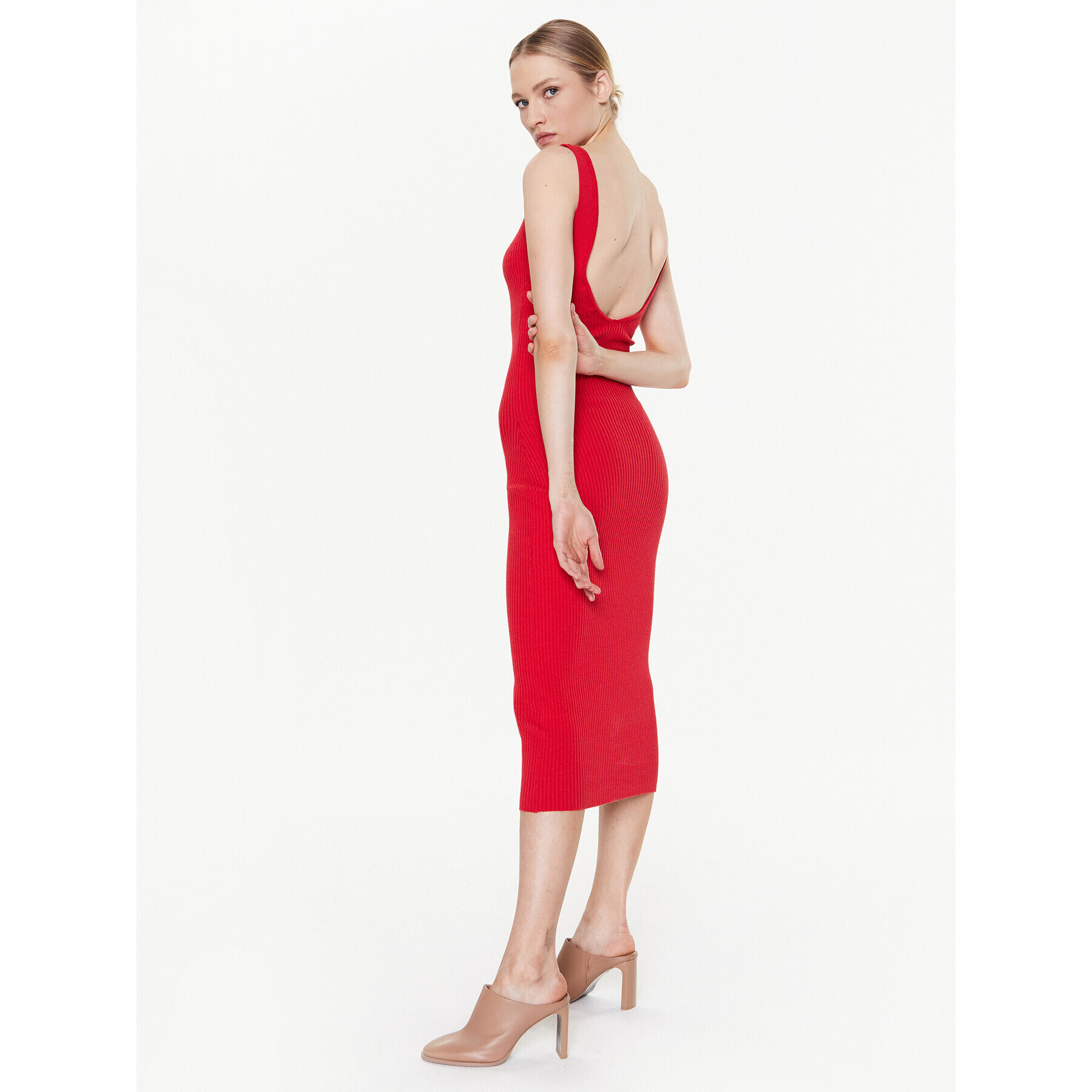 MMC Studio Плетена рокля Light Skin Червен Slim Fit - Pepit.bg