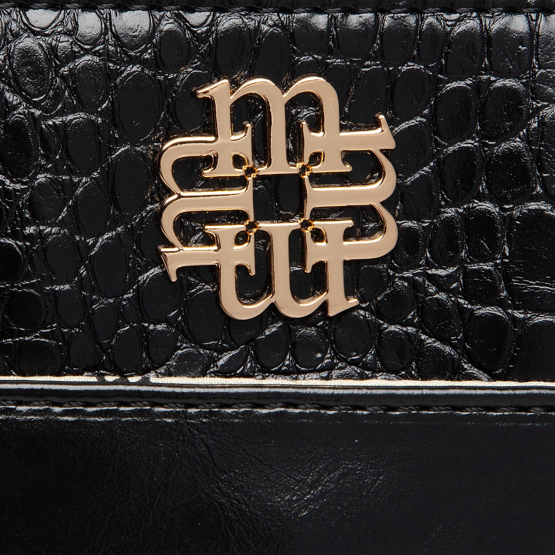 Monnari Дамска чанта BAG0170-020 Черен - Pepit.bg