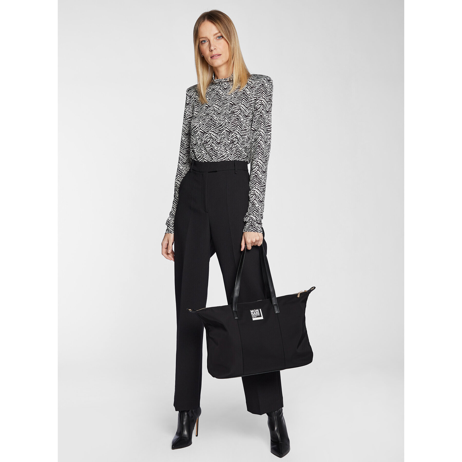 Monnari Дамска чанта BAG0280-020 Черен - Pepit.bg