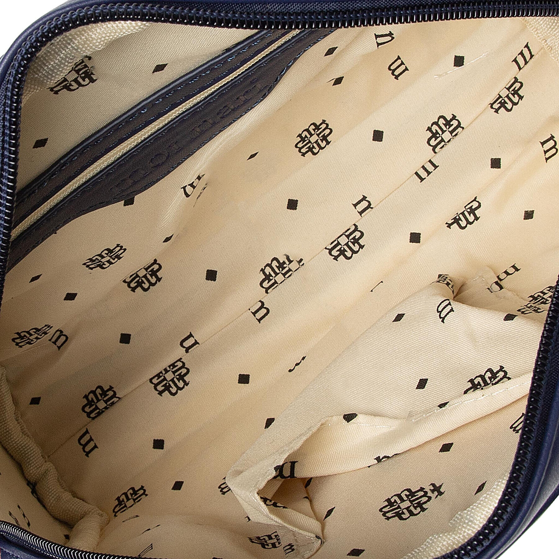 Monnari Дамска чанта BAG0320-M13 Бял - Pepit.bg