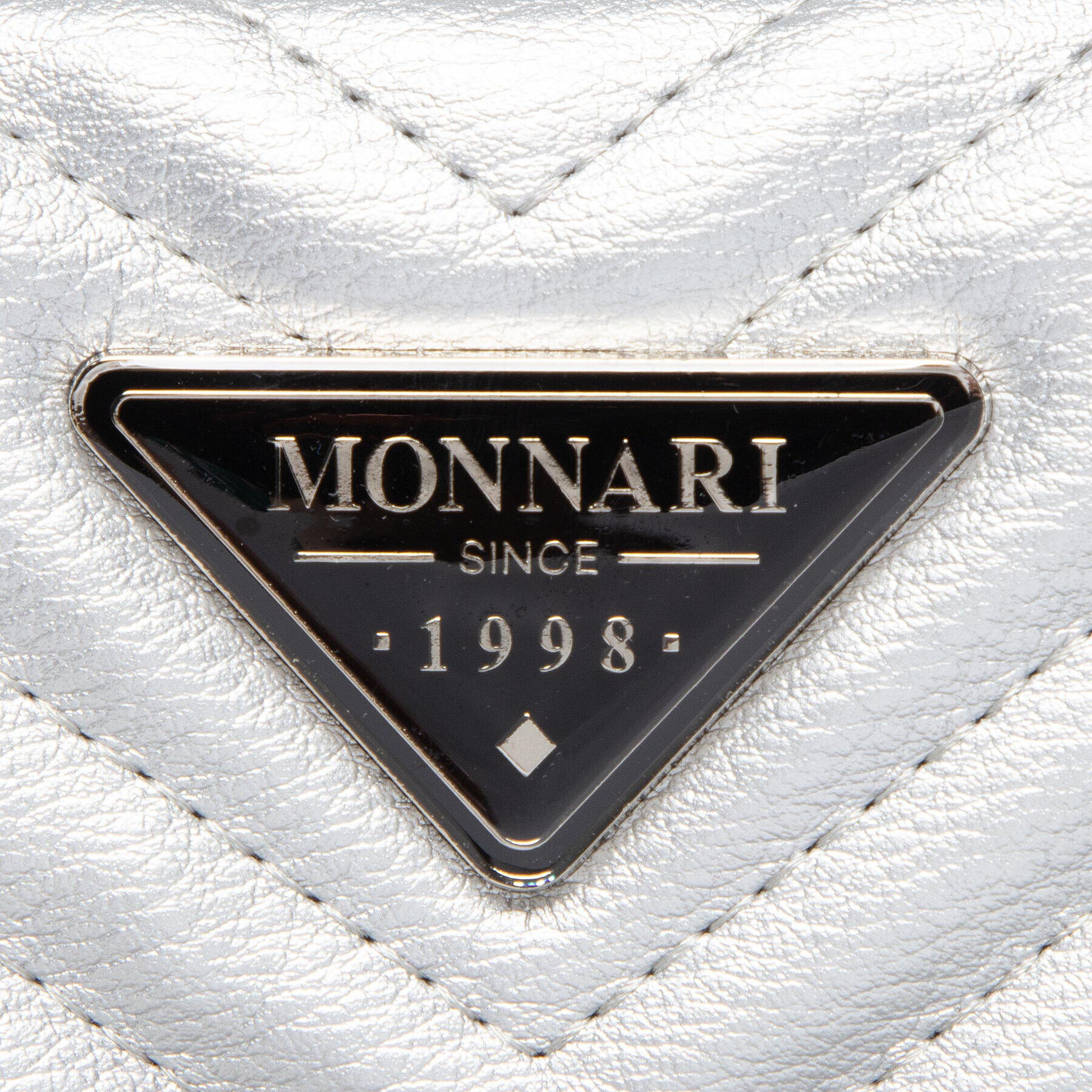 Monnari Дамска чанта BAG0360-022 Сребрист - Pepit.bg