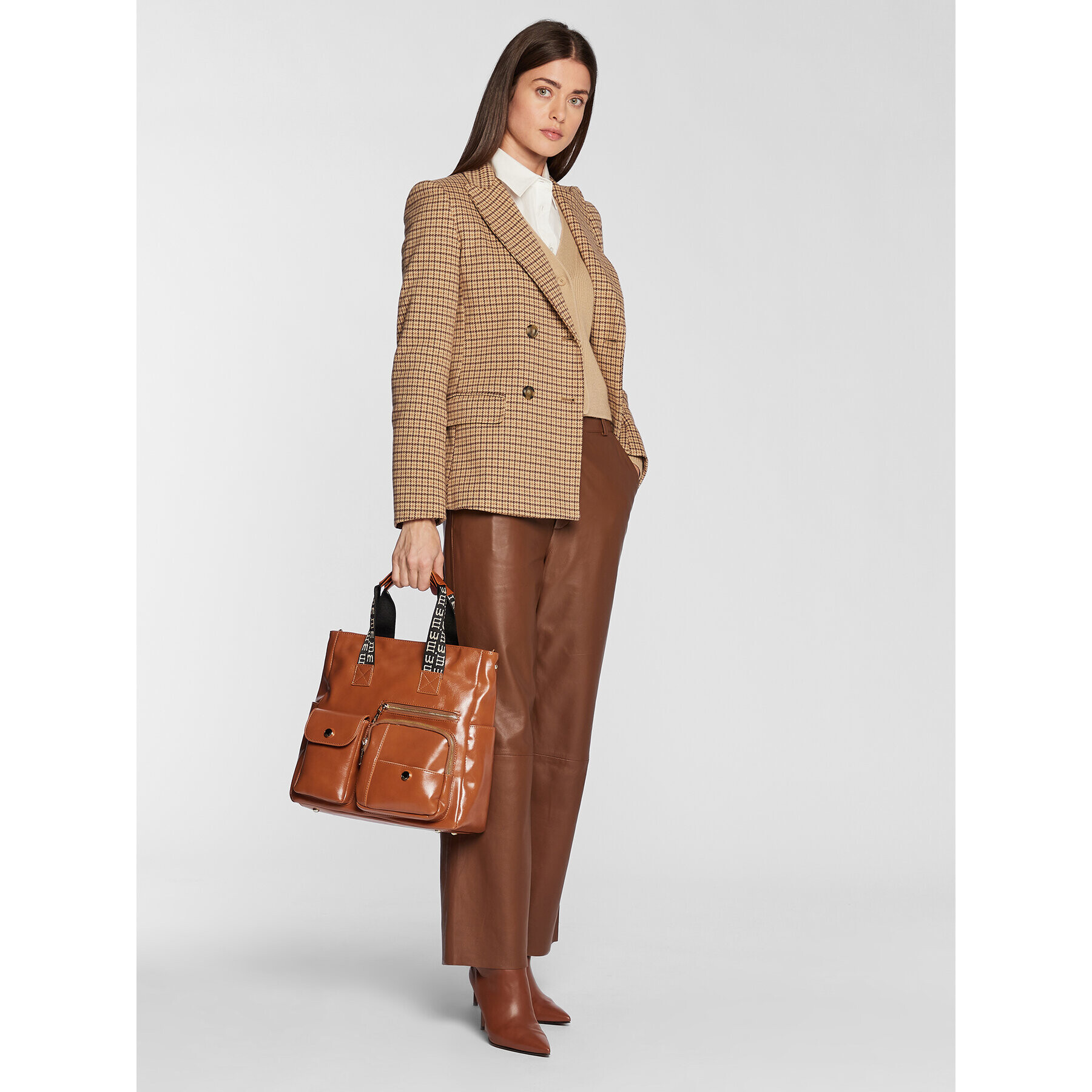 Monnari Дамска чанта BAG0420-017 Кафяв - Pepit.bg
