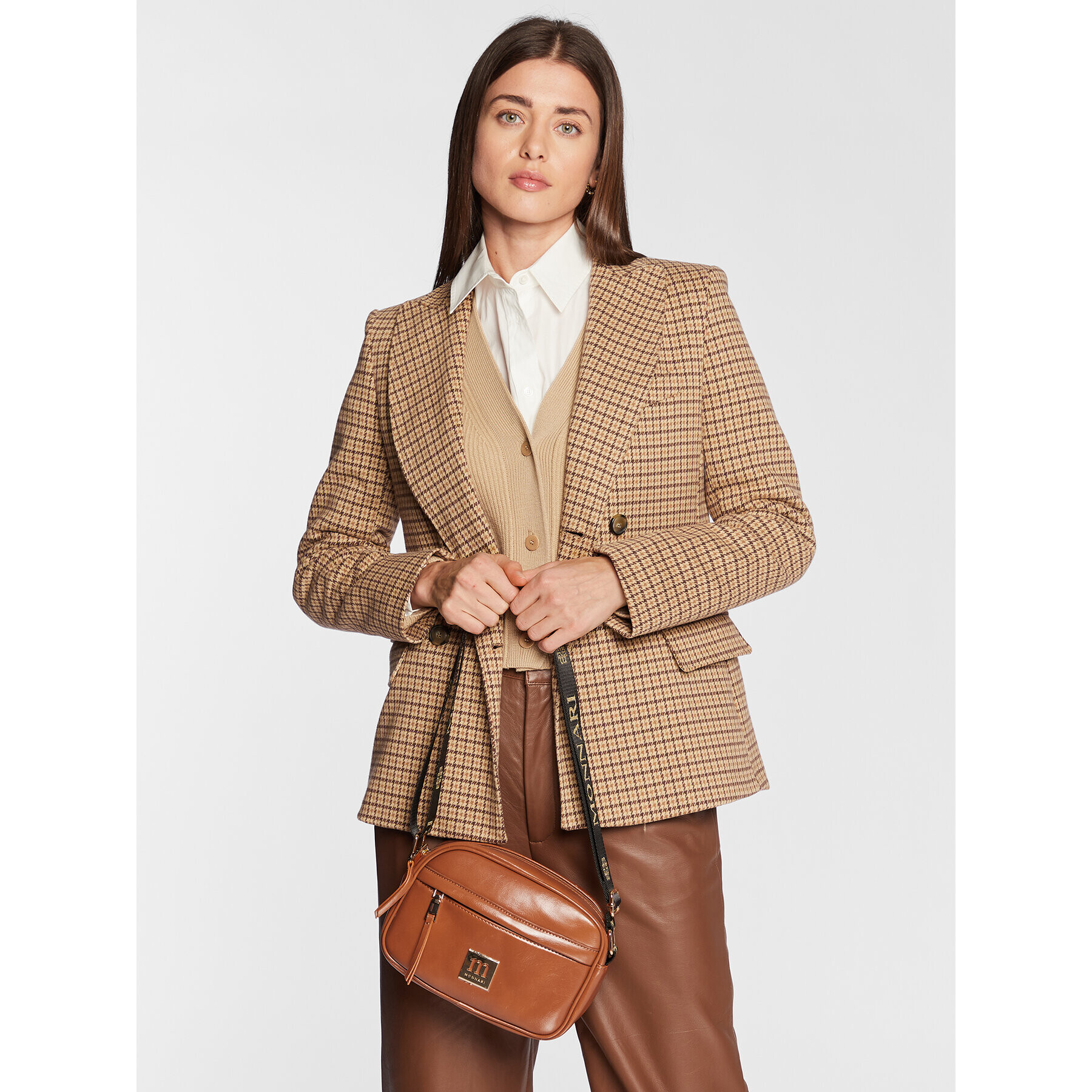 Monnari Дамска чанта BAG0430-017 Кафяв - Pepit.bg