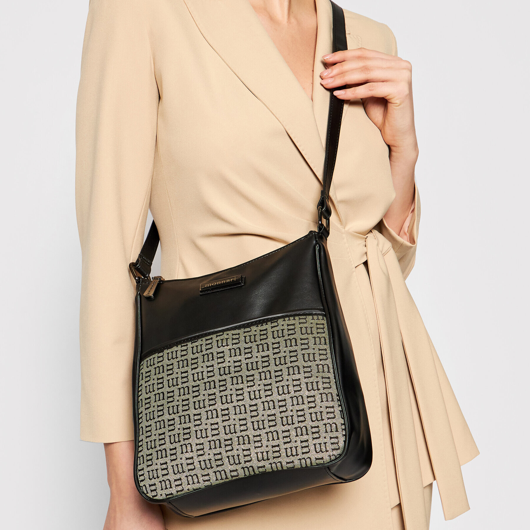 Monnari Дамска чанта BAG0460-020 Черен - Pepit.bg
