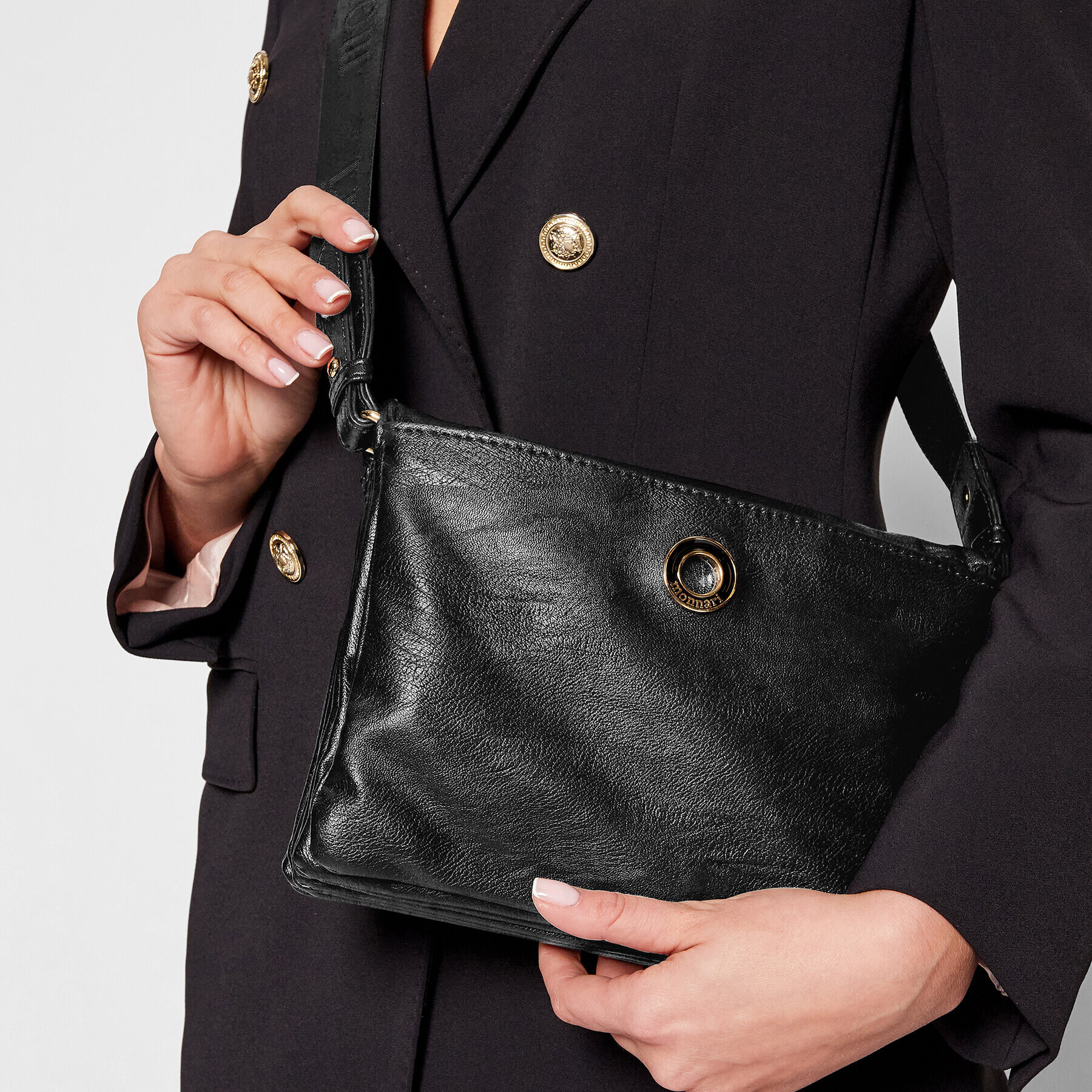 Monnari Дамска чанта BAG0480-020 Черен - Pepit.bg