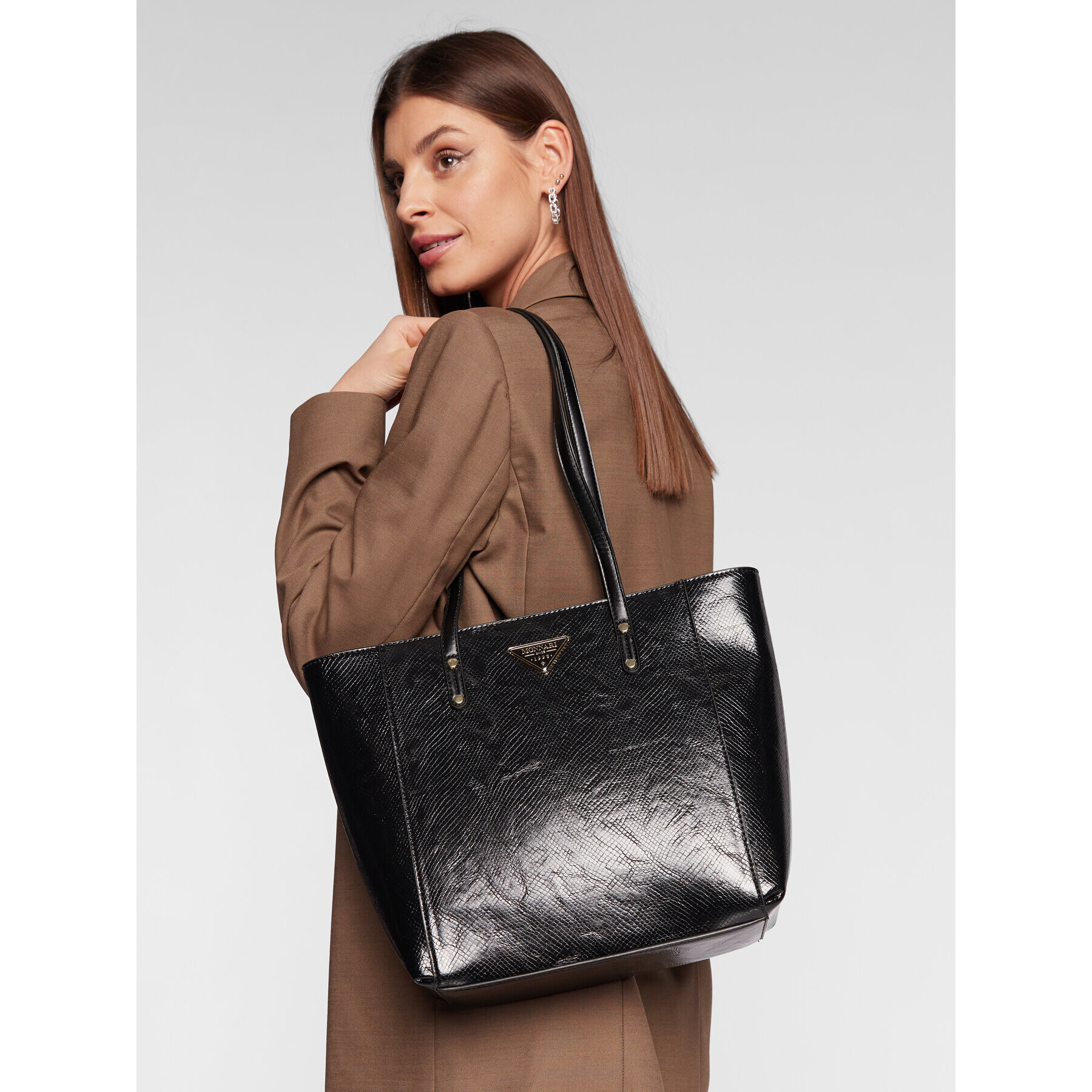 Monnari Дамска чанта BAG0750-020 Черен - Pepit.bg