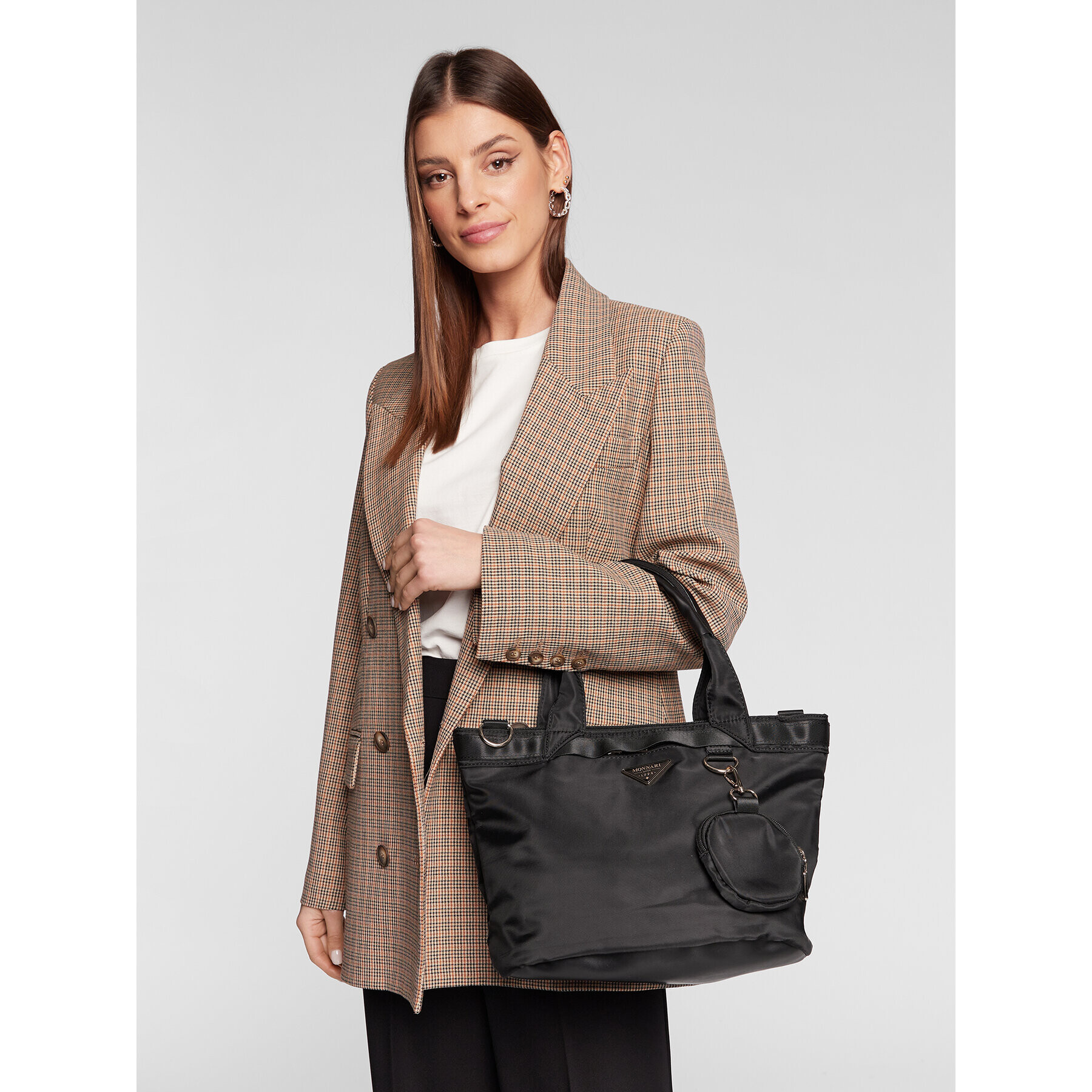 Monnari Дамска чанта BAG0790-020 Черен - Pepit.bg