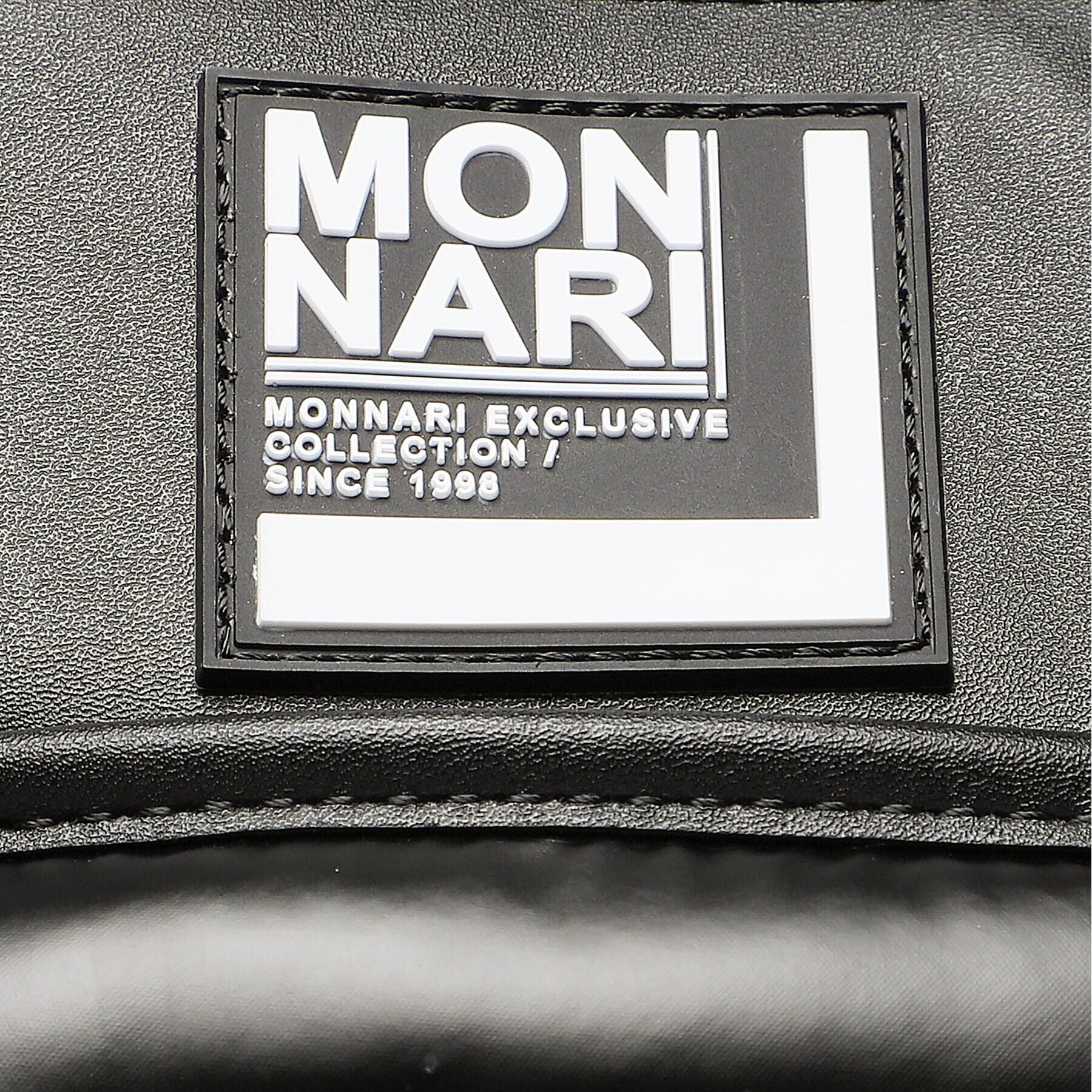 Monnari Дамска чанта BAG1000-020 Черен - Pepit.bg