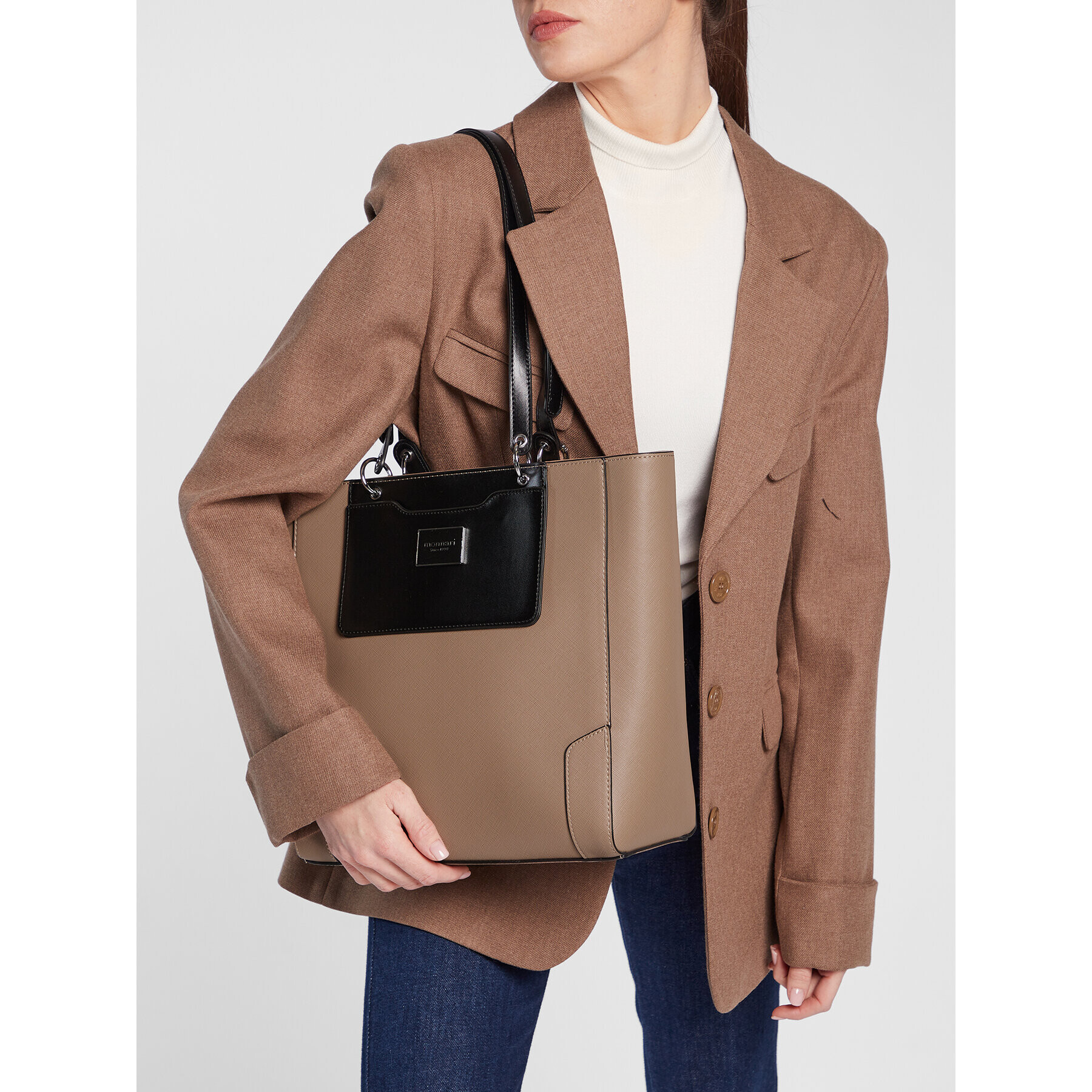 Monnari Дамска чанта BAG1350-M15 Кафяв - Pepit.bg