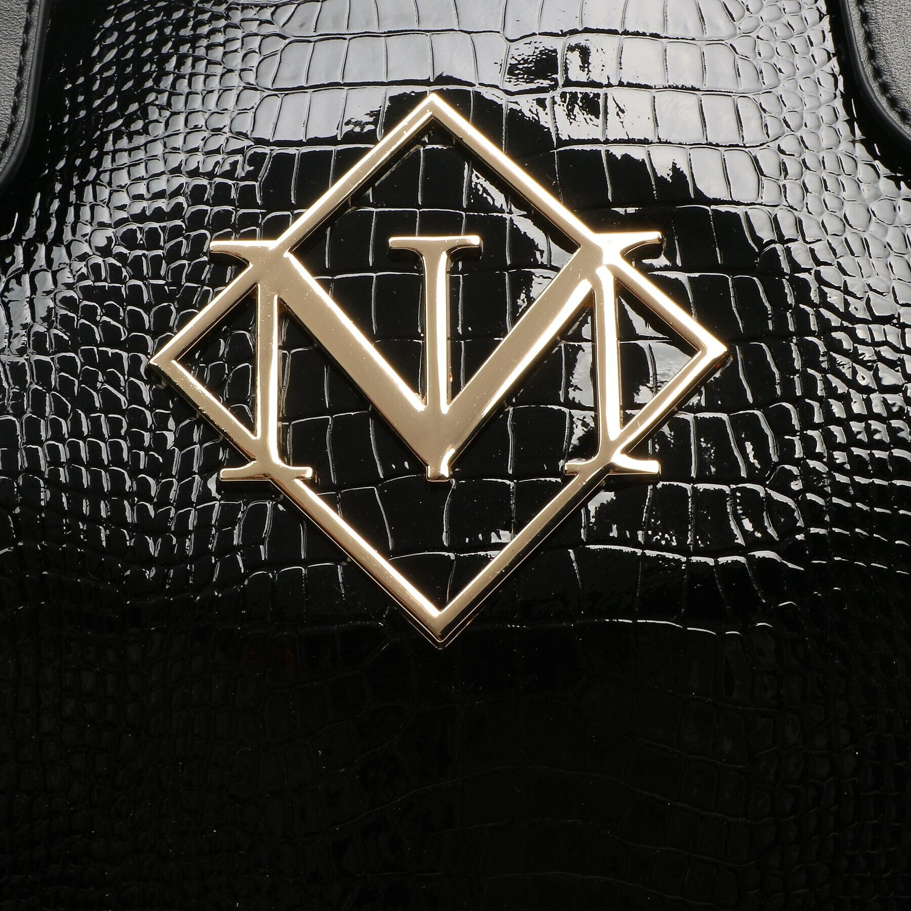 Monnari Дамска чанта BAG1580-M20 Черен - Pepit.bg