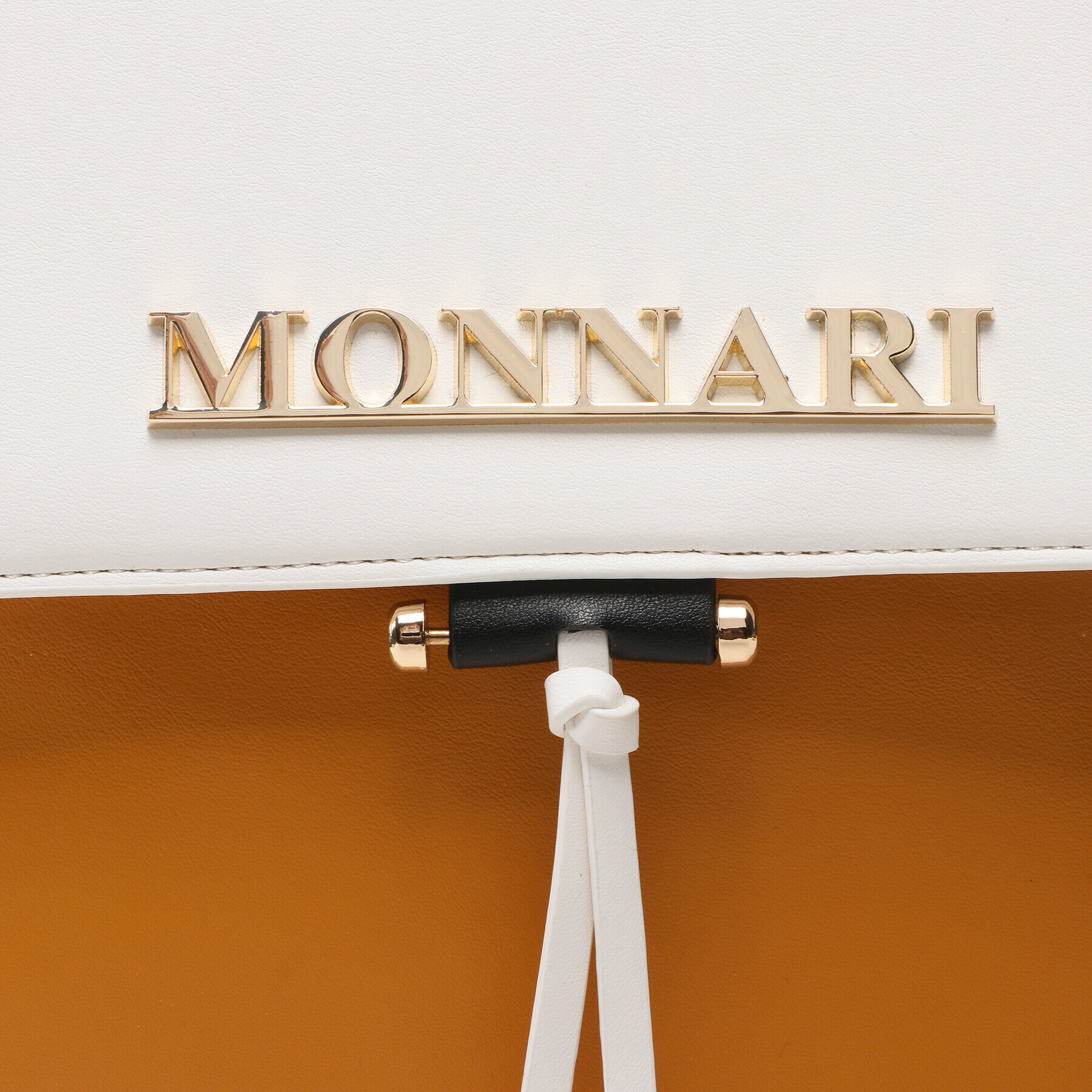 Monnari Дамска чанта BAG1670-M02 Черен - Pepit.bg