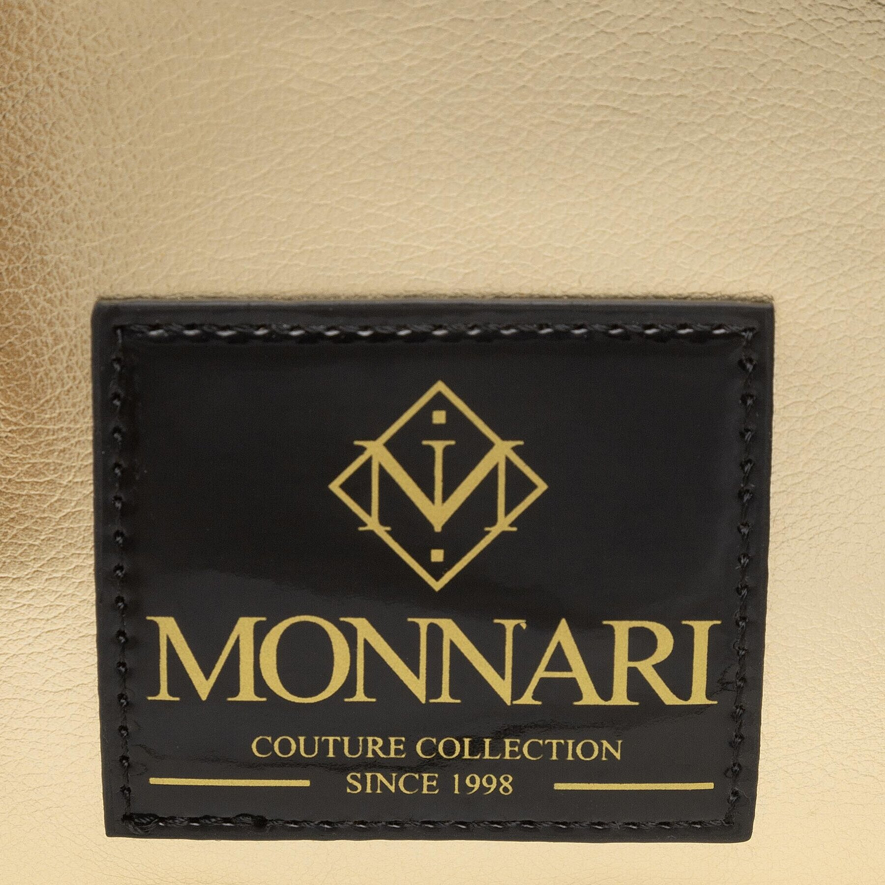 Monnari Дамска чанта BAG2580-M23 Златист - Pepit.bg