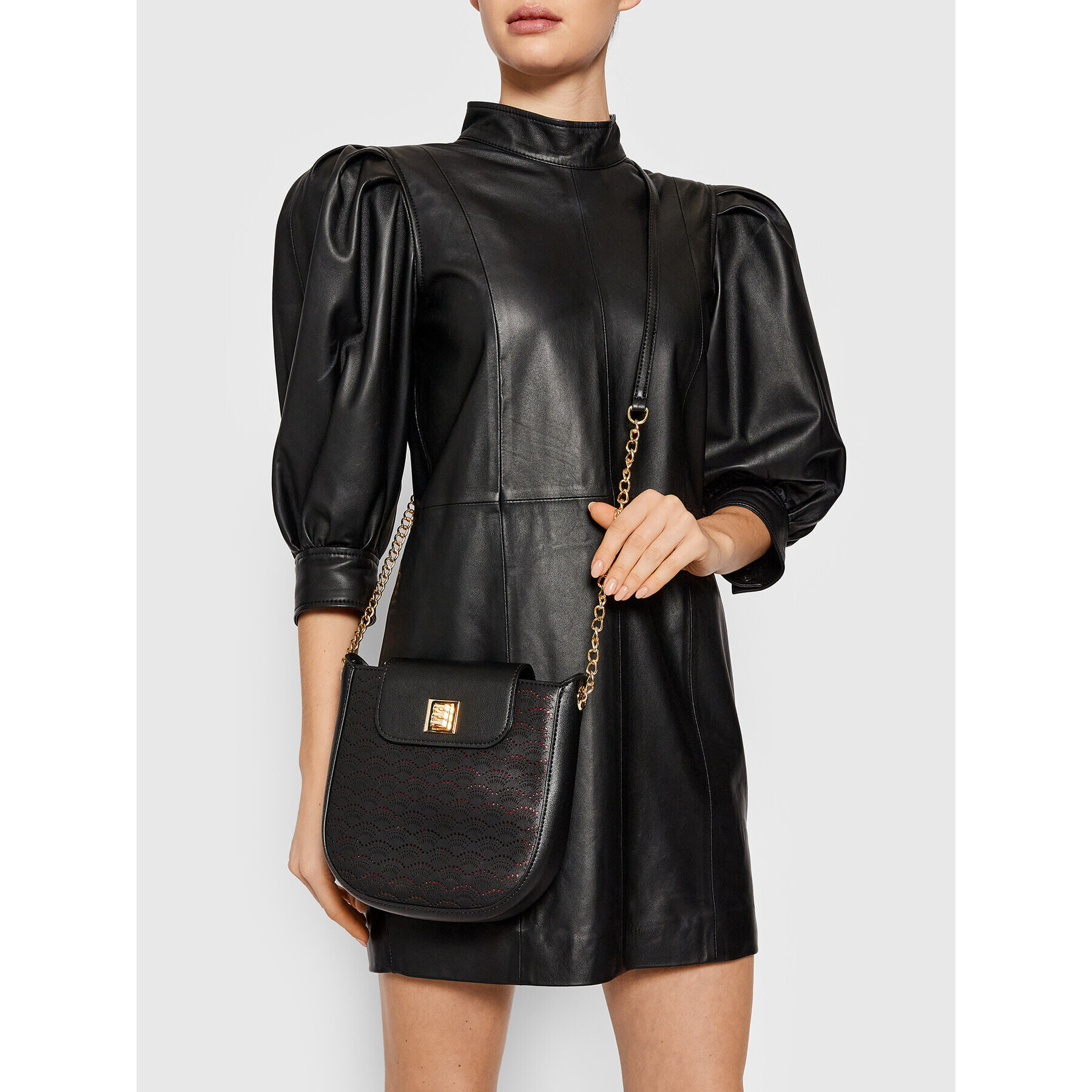 Monnari Дамска чанта BAG3680-020 Черен - Pepit.bg