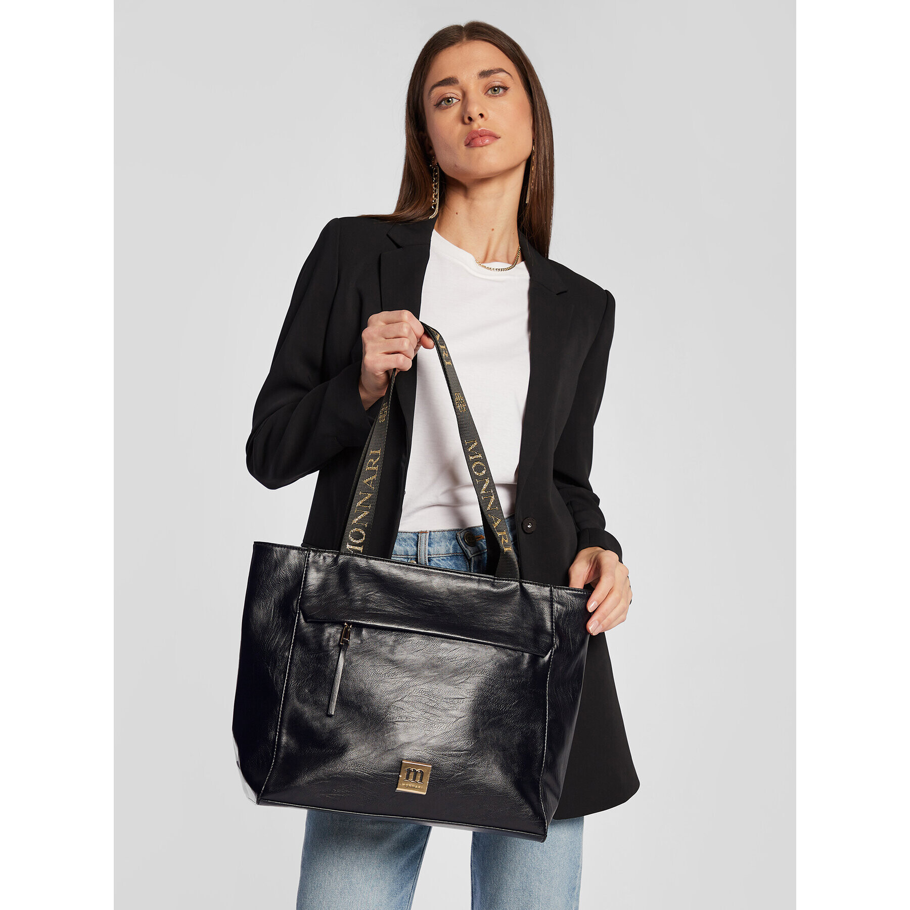 Monnari Дамска чанта BAG5010-020 Черен - Pepit.bg