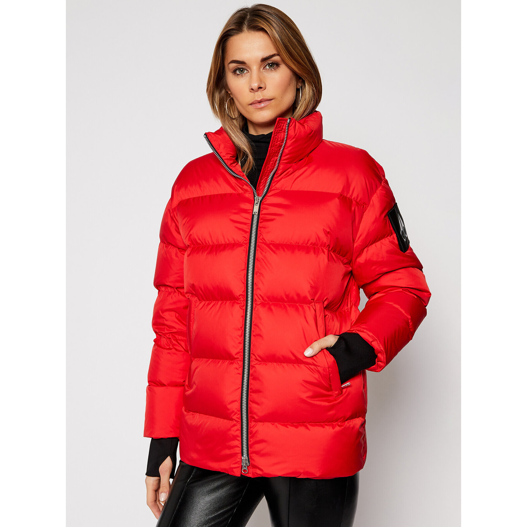 Moose Knuckles Пухено яке Replin M39LJ147H3 Червен Regular Fit - Pepit.bg