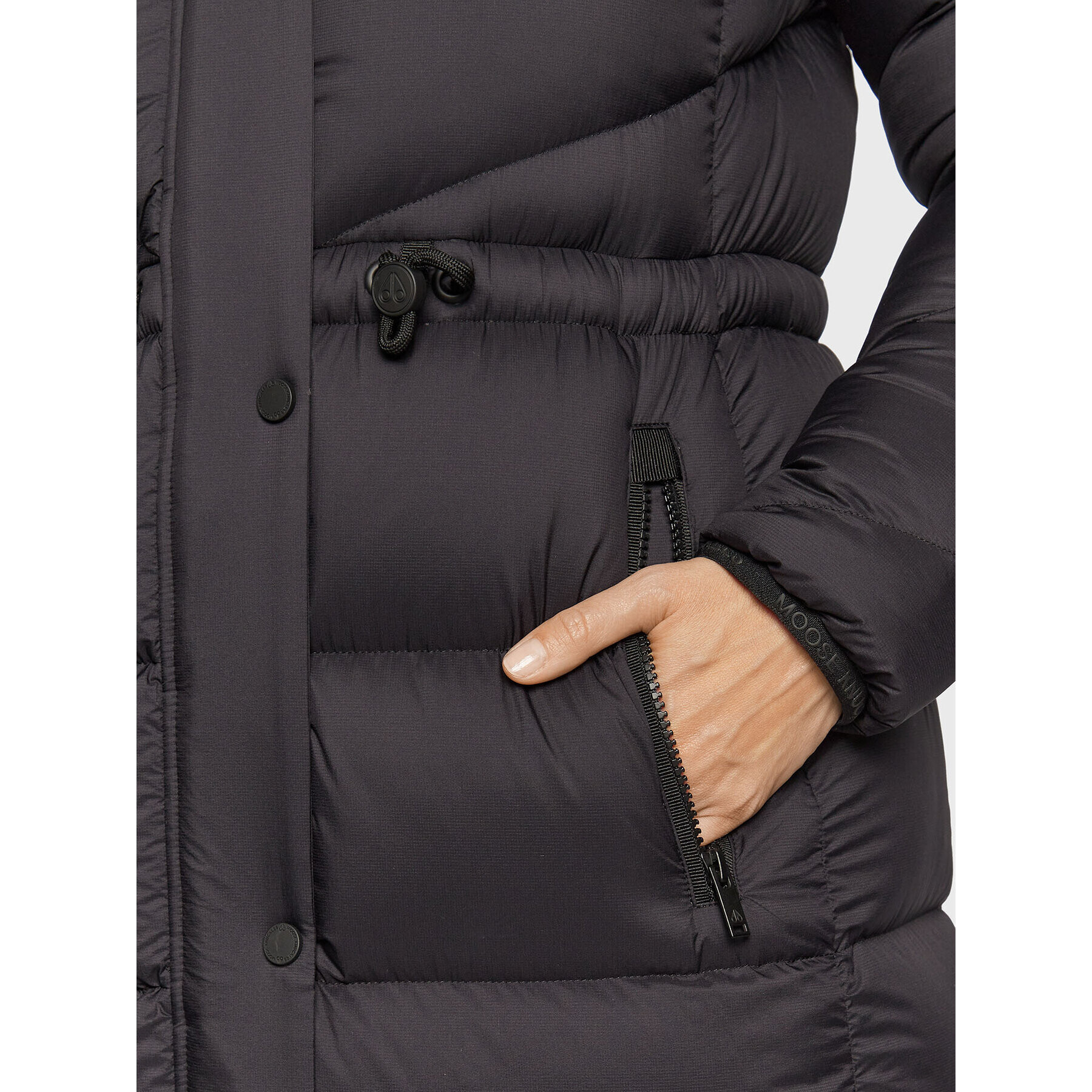 Moose Knuckles Пухено яке Belle M32LP240 Черен Slim Fit - Pepit.bg