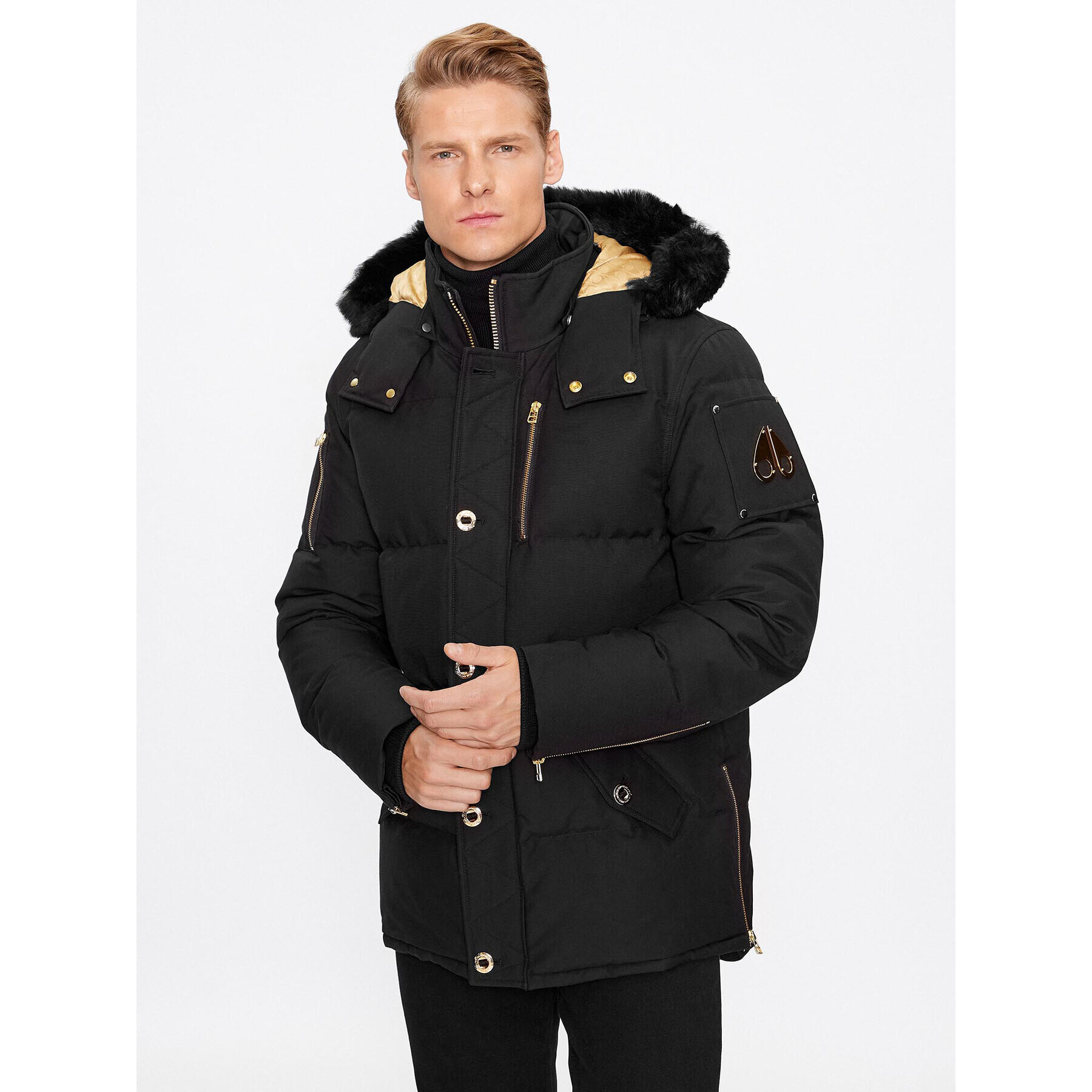 Moose Knuckles Зимно яке Gold 3Q Jacket Sharling M32MJ128GS Черен Regular Fit - Pepit.bg