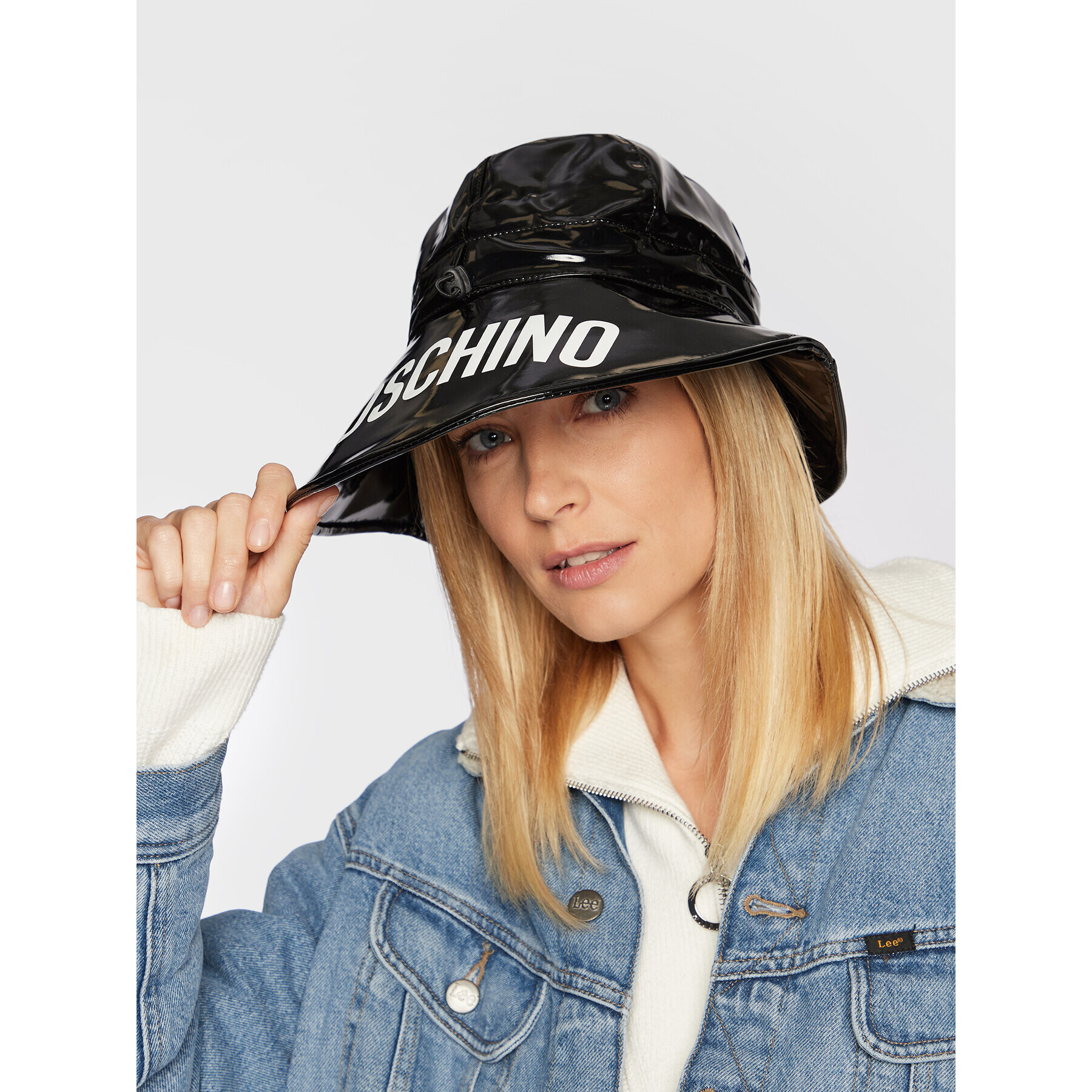 MOSCHINO Капела Bucket 65350 M2811 Черен - Pepit.bg