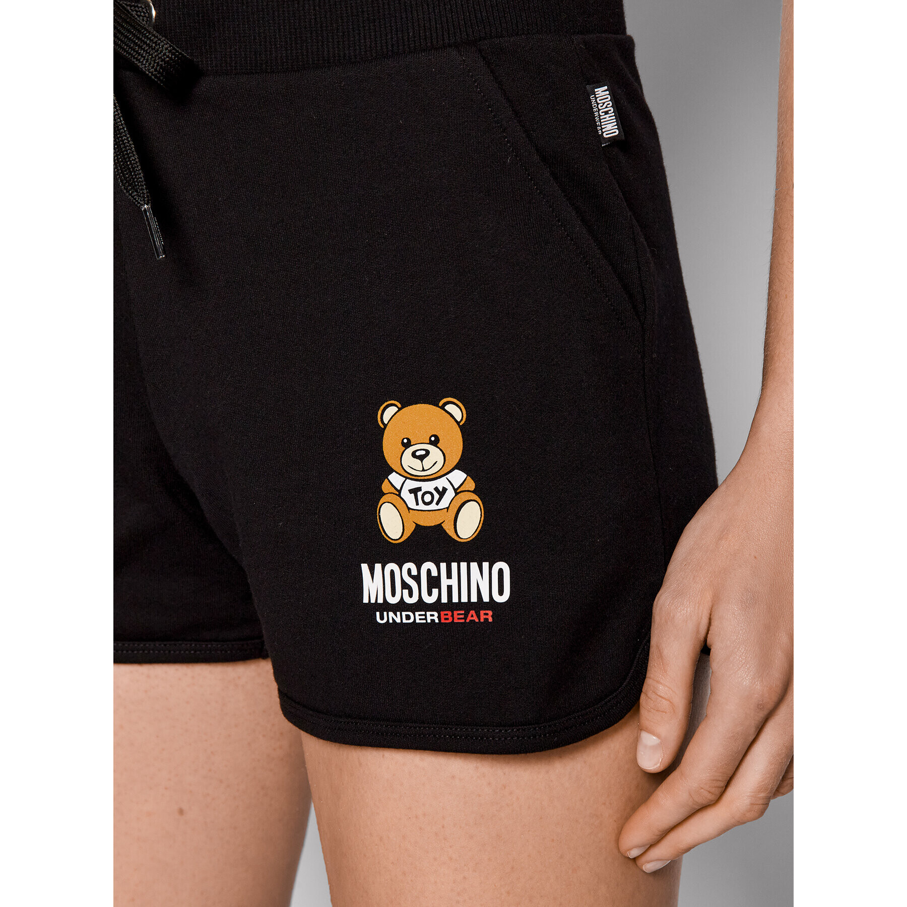 MOSCHINO Underwear & Swim Спортни шорти 4310 9002 Черен Regular Fit - Pepit.bg