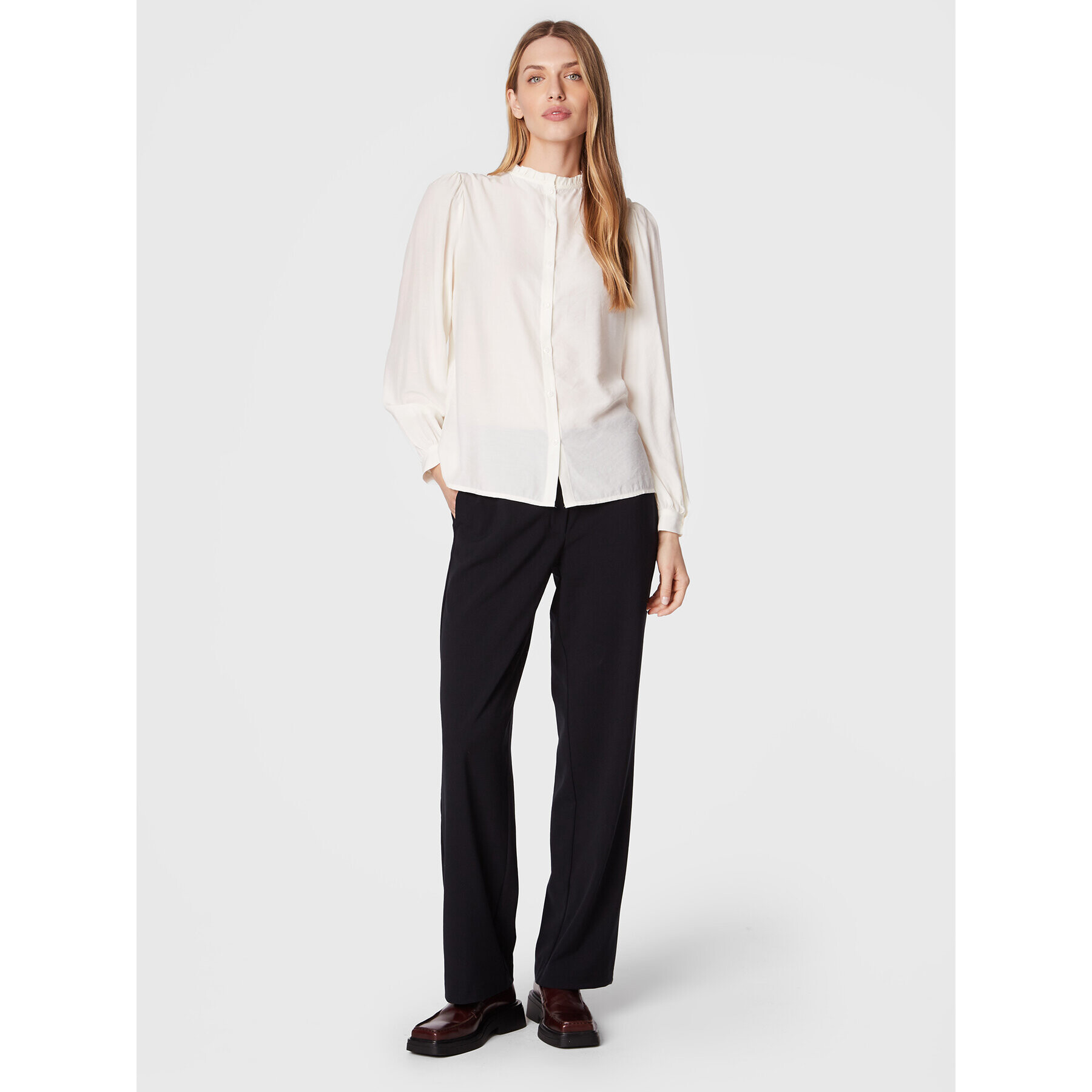 Moss Copenhagen Блуза Danette 16931 Бежов Regular Fit - Pepit.bg