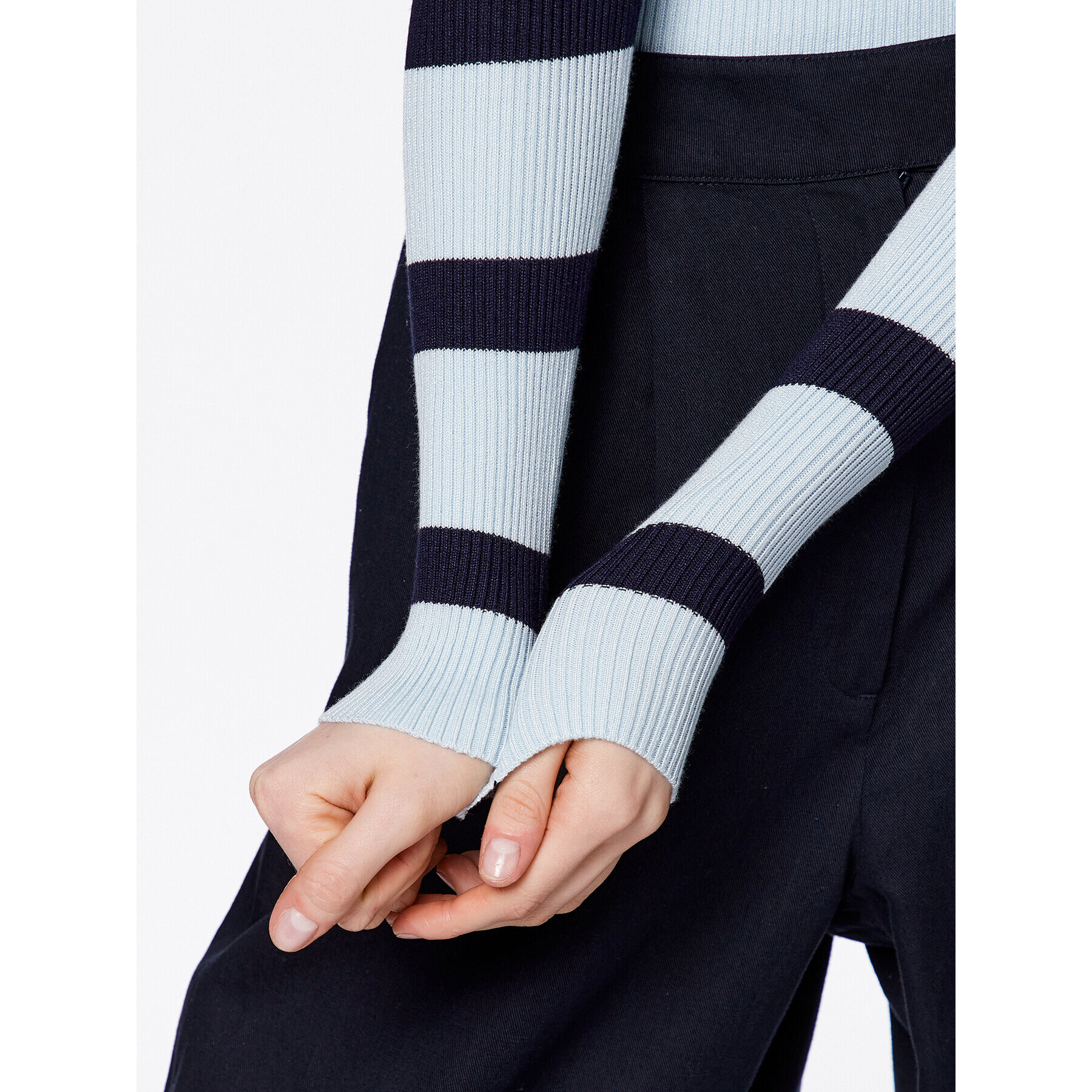 Moss Copenhagen Пуловер Harike 16024 Син Slim Fit - Pepit.bg