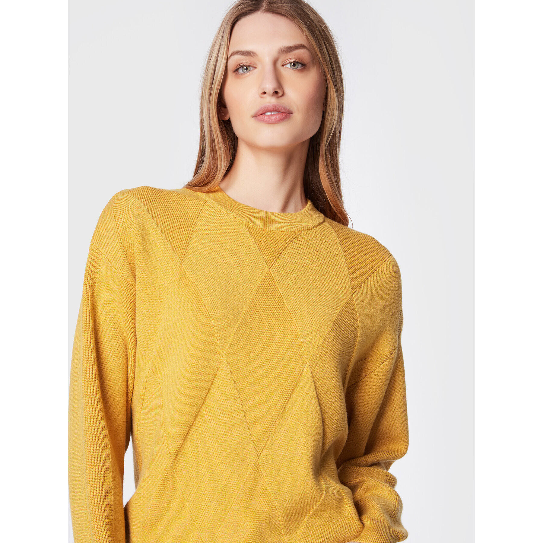 Moss Copenhagen Пуловер Jilli 16897 Жълт Loose Fit - Pepit.bg