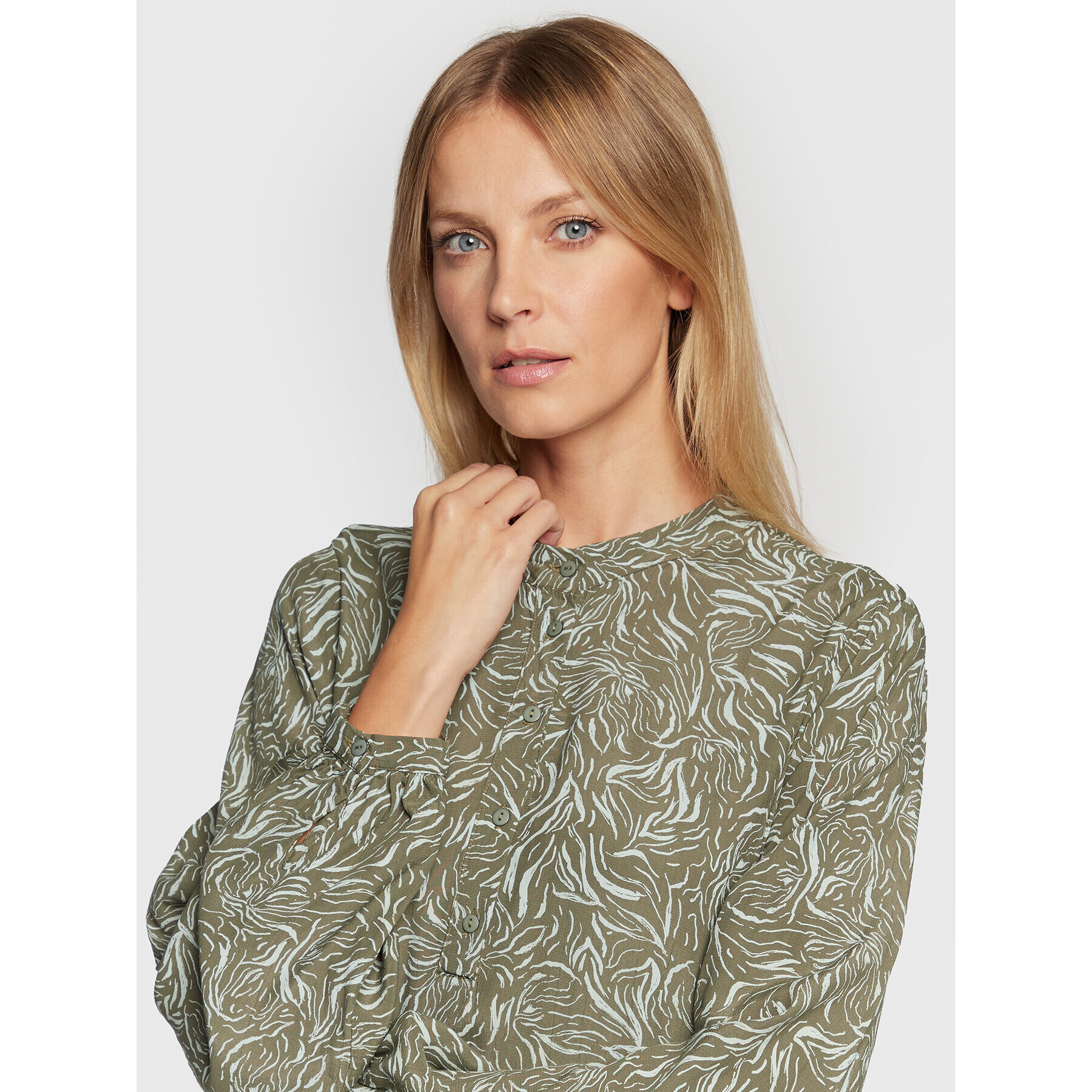 Moss Copenhagen Рокля тип риза Jenica 16941 Зелен Regular Fit - Pepit.bg